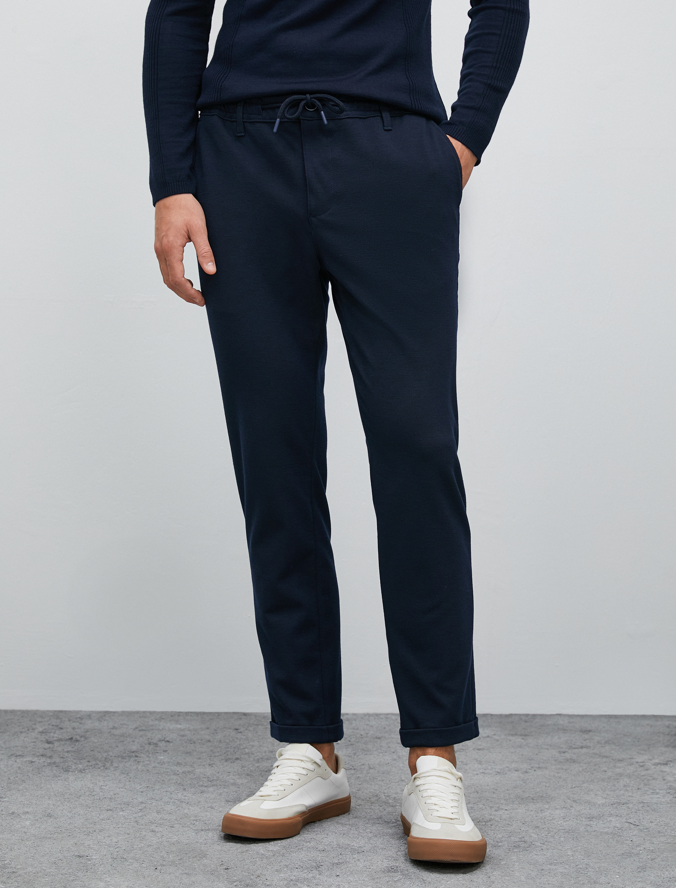   Beli Bağcıklı Pantolon Cep Detaylı