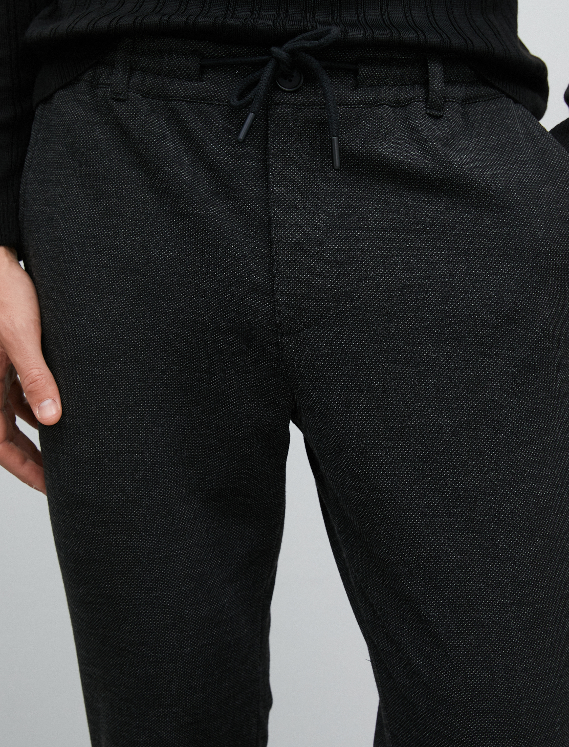   Beli Bağcıklı Pantolon Cep Detaylı