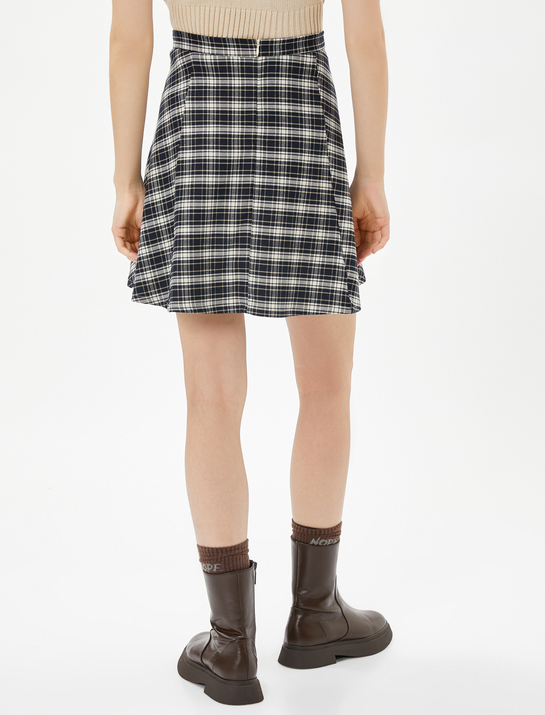   Mini Kloş Etek Yüksek Bel Volanlı