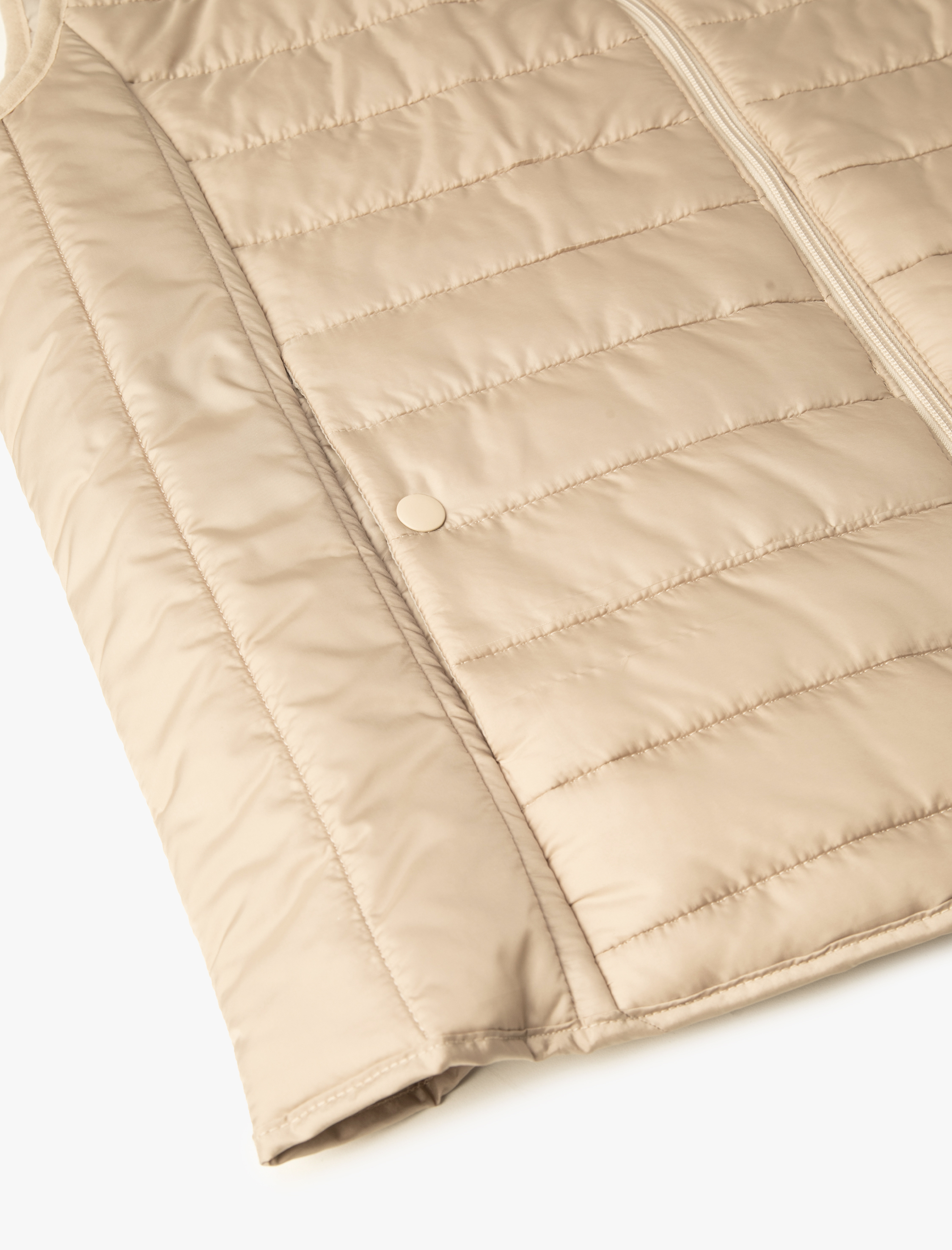   Şişme Yelek Dik Yaka Cep Detaylı Fermuarlı