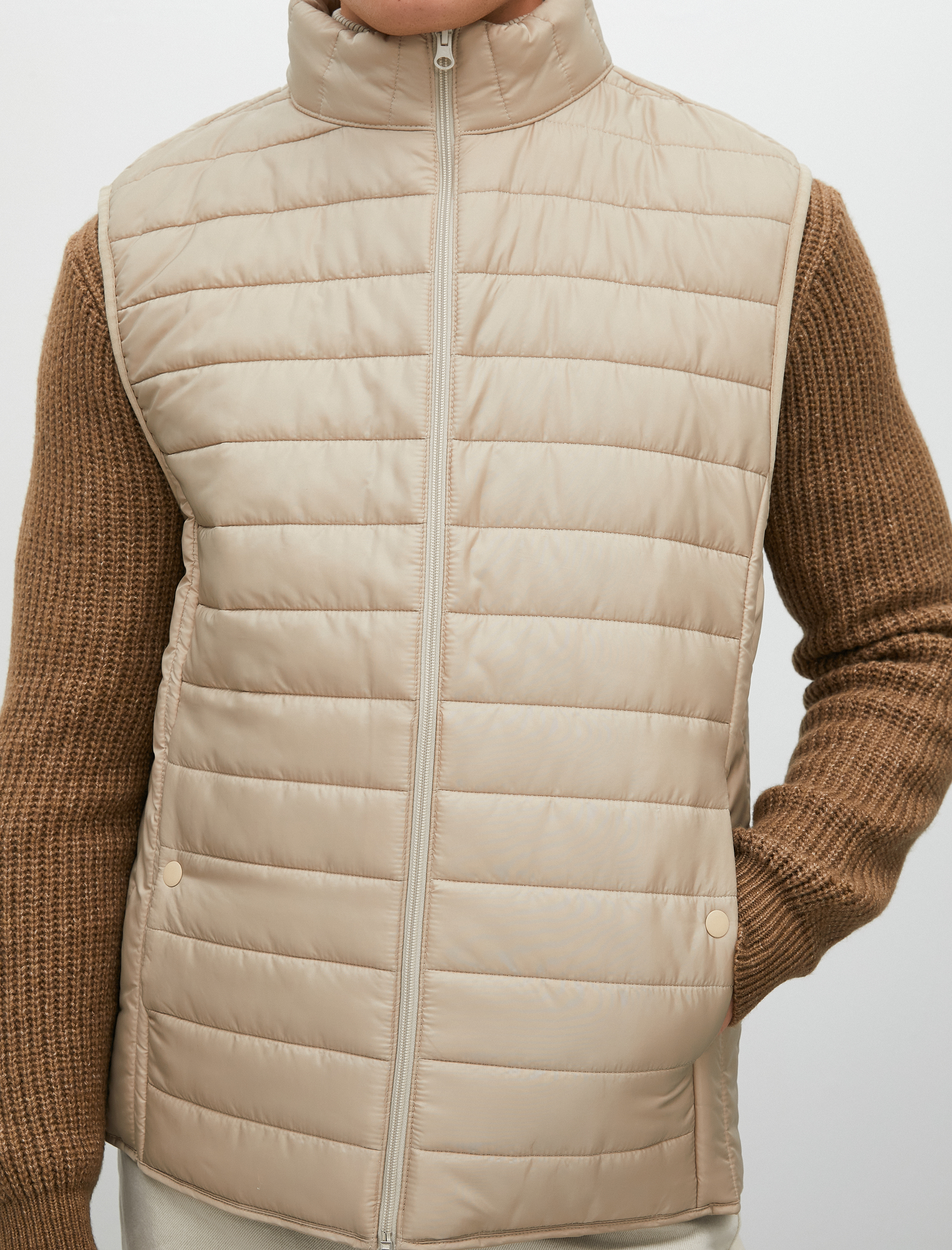   Şişme Yelek Dik Yaka Cep Detaylı Fermuarlı