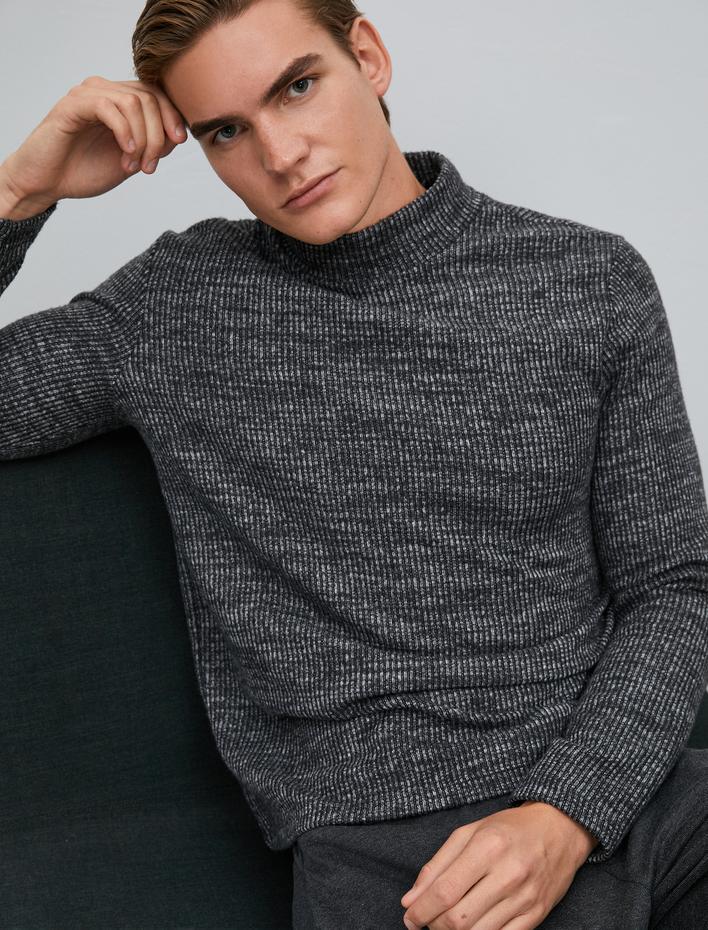  Kırçıllı Kazak Yarım Balıkçı Yaka Uzun Kollu Yumuşak Dokulu