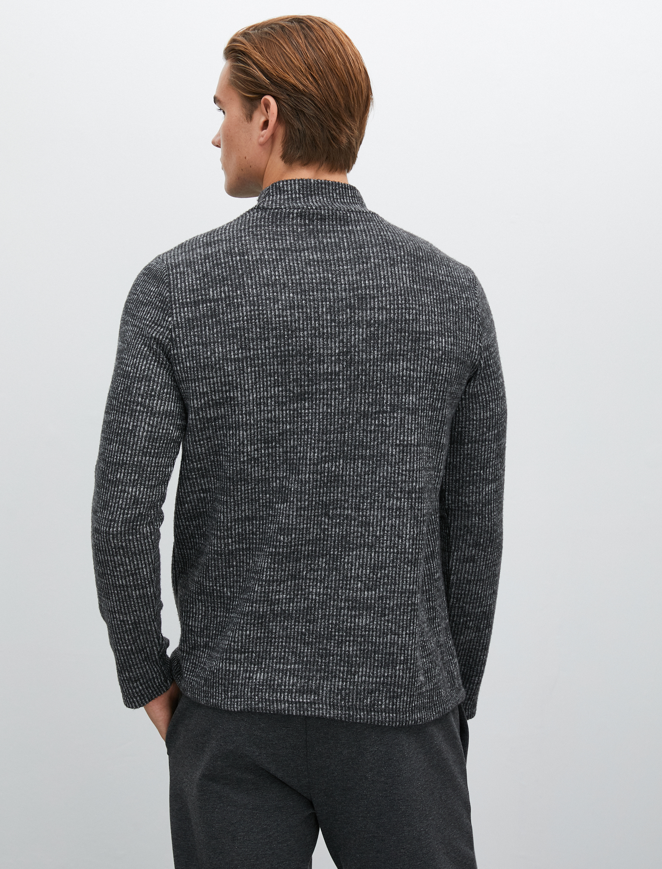   Kırçıllı Kazak Yarım Balıkçı Yaka Uzun Kollu Yumuşak Dokulu