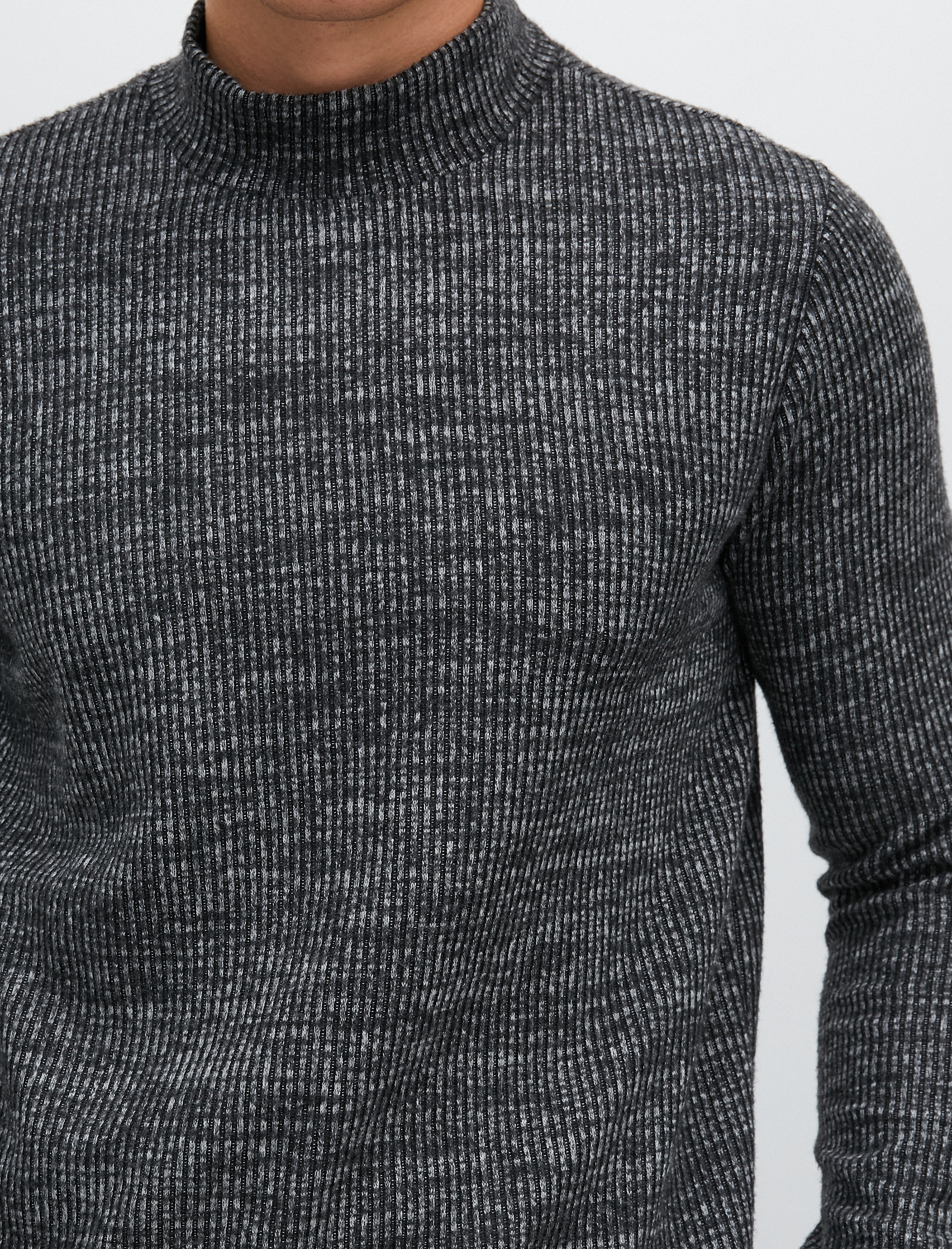   Kırçıllı Kazak Yarım Balıkçı Yaka Uzun Kollu Yumuşak Dokulu