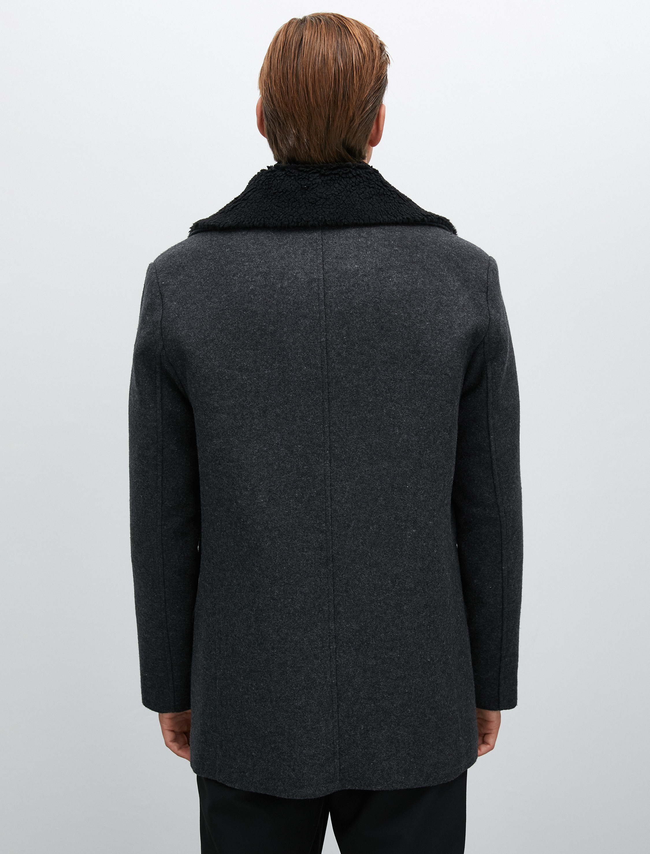   Kaşe Kaban Kruvaze Şerpalı Yaka Düğme Detaylı Cepli