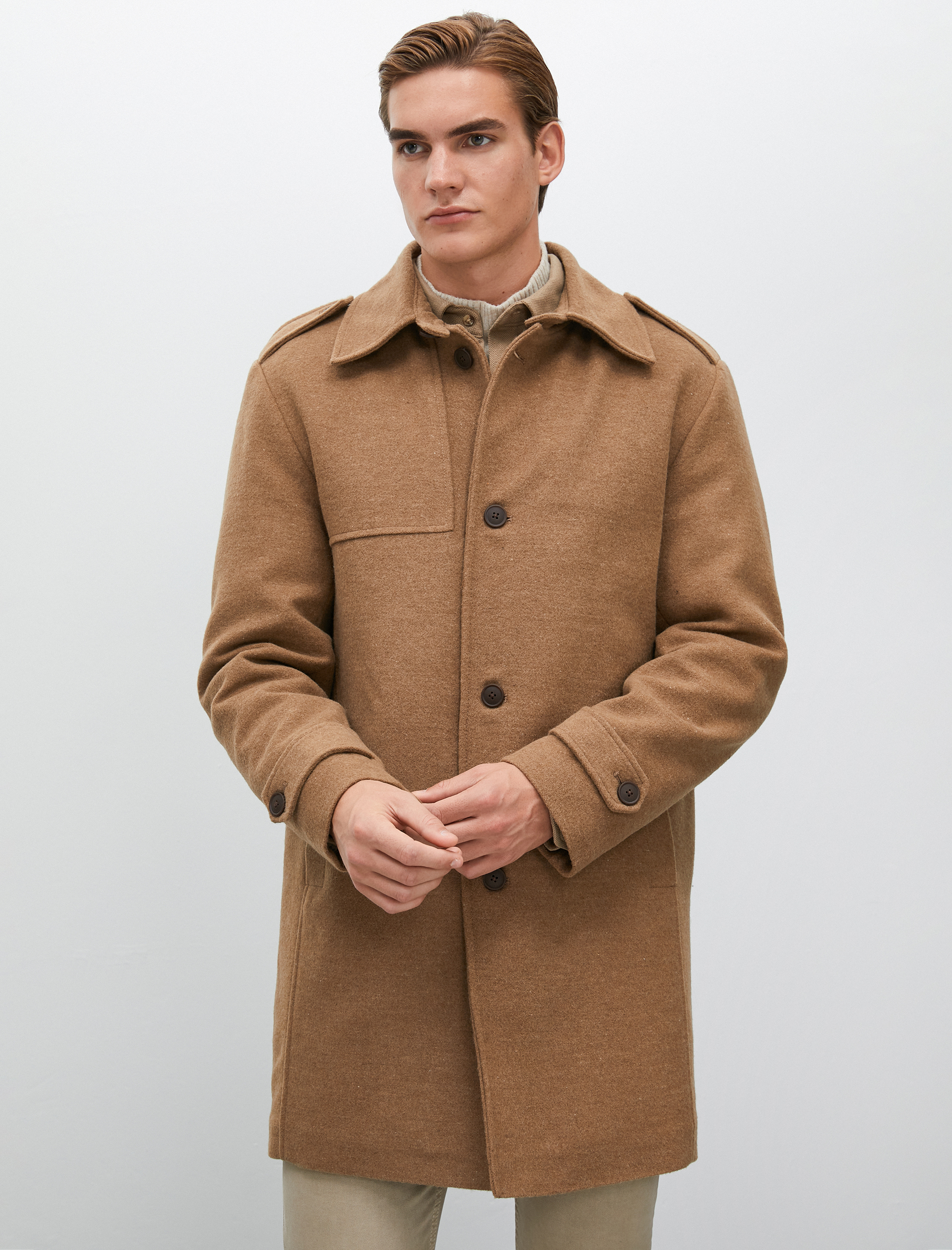   Uzun Kaban Kaşe Düğme Detaylı Cepli Klasik Yaka