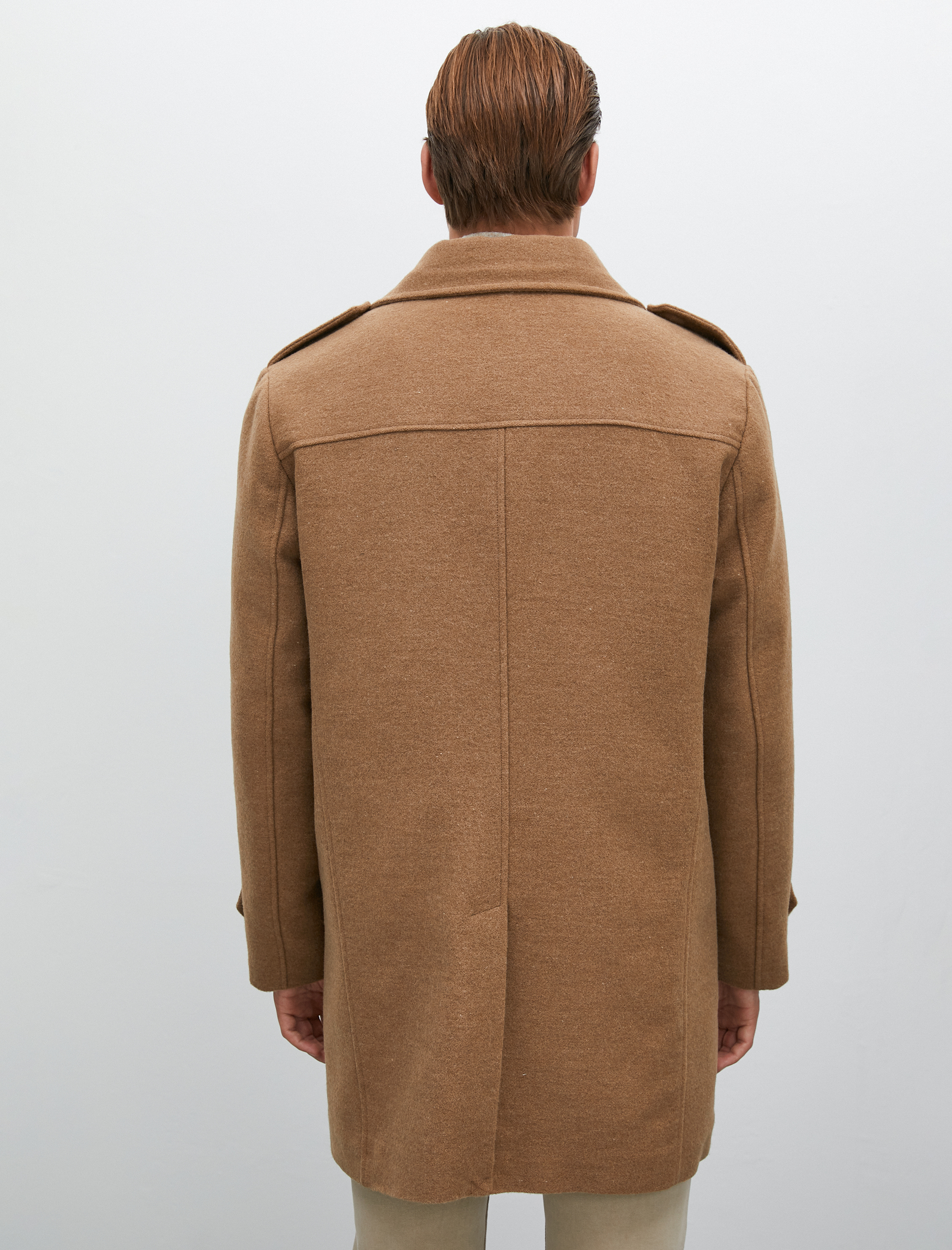   Uzun Kaban Kaşe Düğme Detaylı Cepli Klasik Yaka