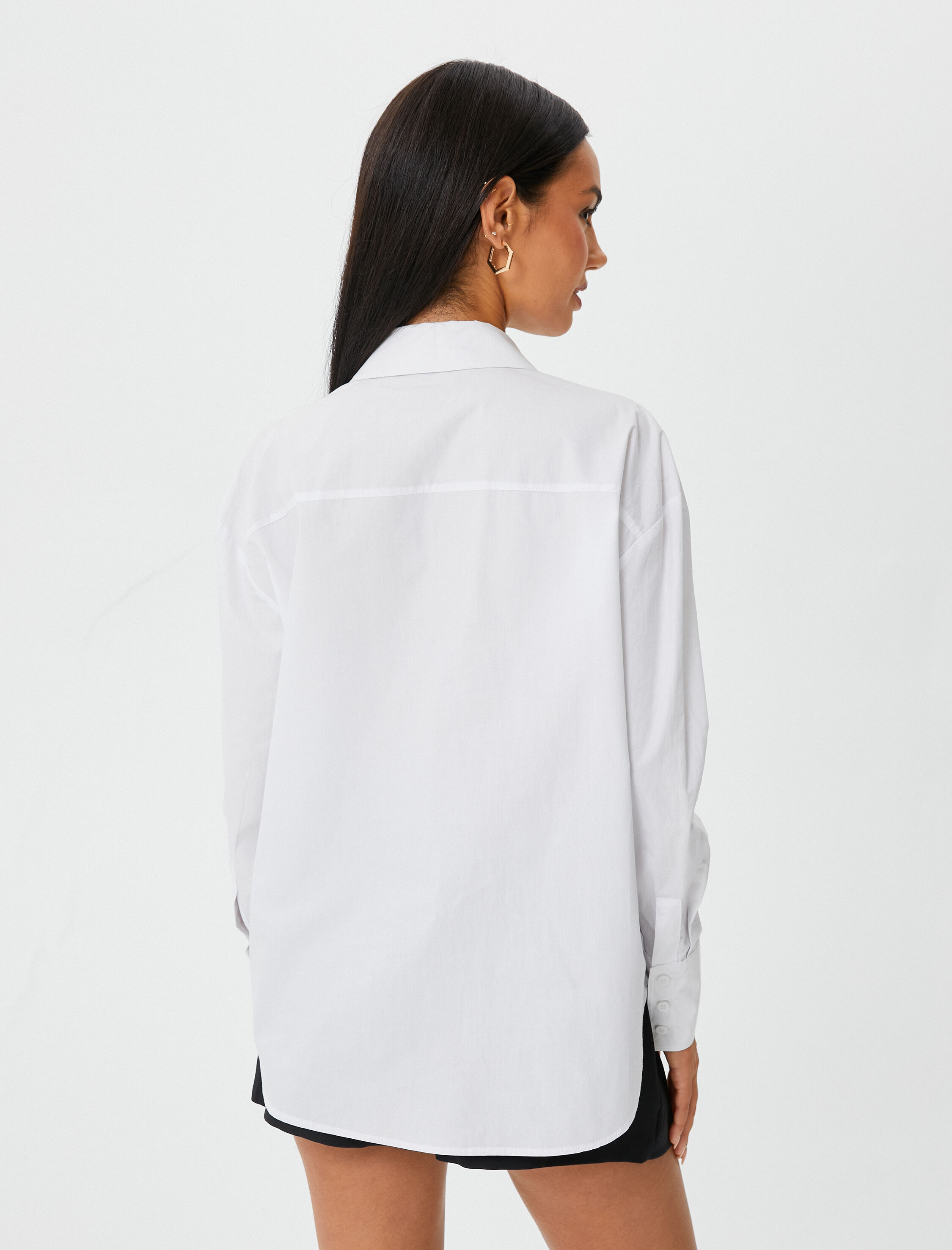   Oversize Gömlek Cep Detaylı Düğmeli Uzun Kollu Pamuklu