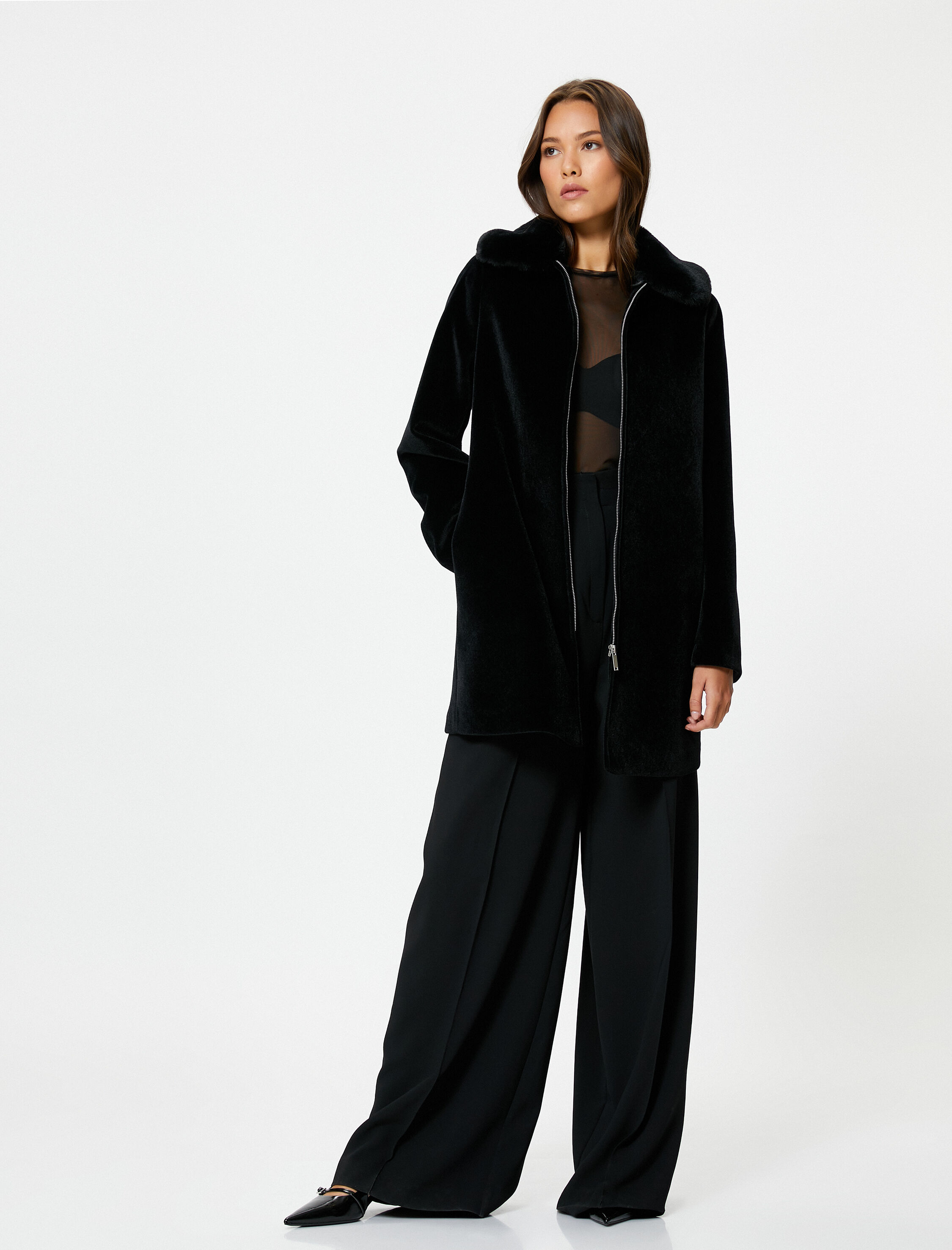   Peluş Kaban Fermuarlı Çıkarılabilir Suni Kürklü Cepli