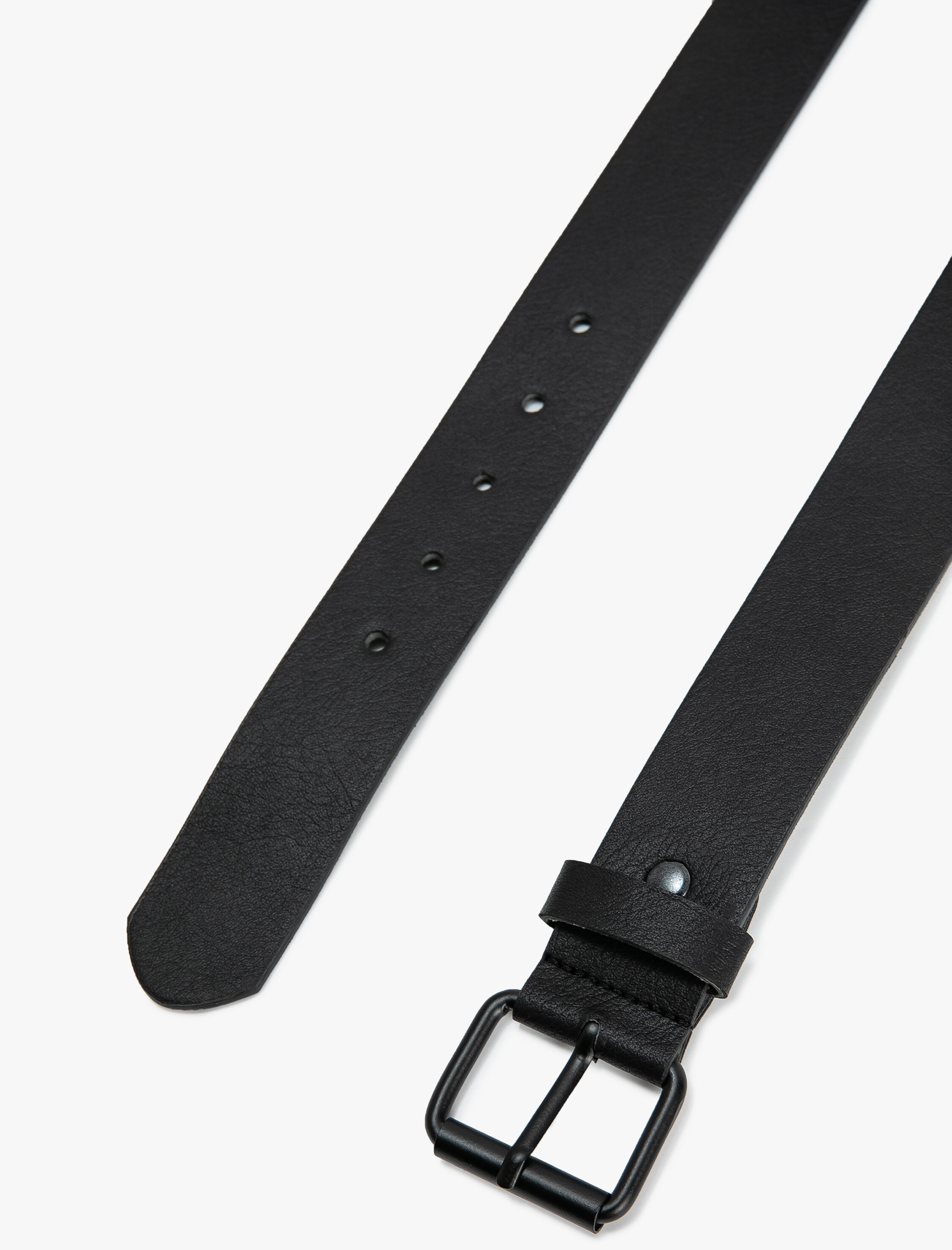  Erkek Kemer Deri Görünümlü Metal Toka Detaylı