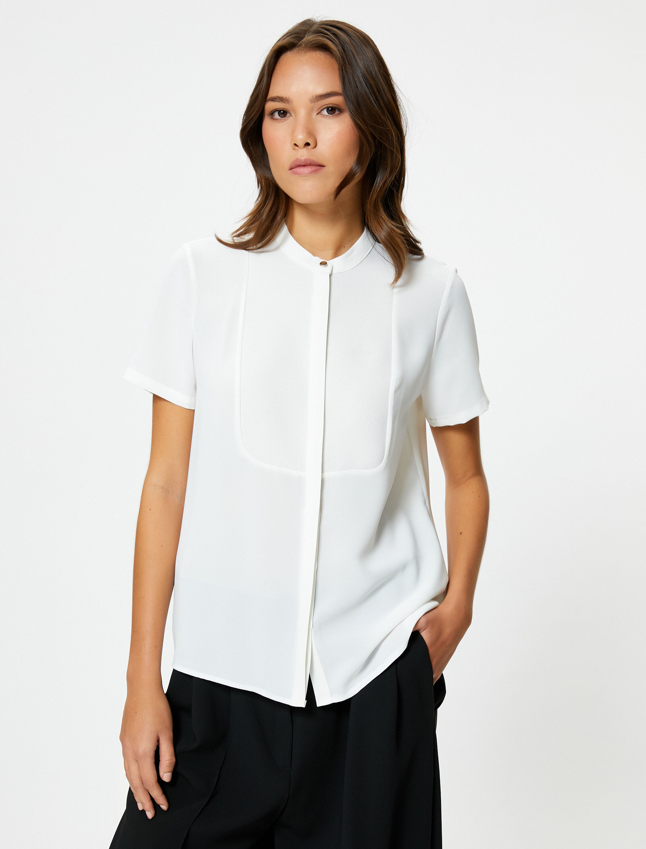   Kısa Kollu Gömlek Hakim Yaka Roba Detaylı Regular Fit