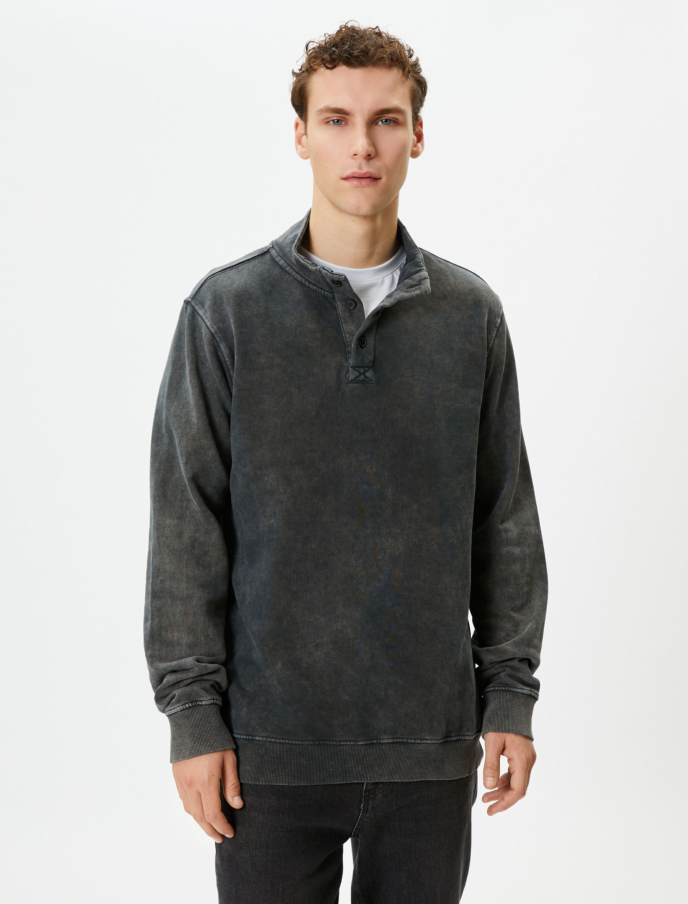   Yıkamalı Sweatshirt Dik Yaka Düğme Detaylı Pamuklu Şardonlu