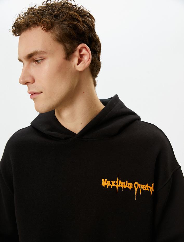  Oversize Hoodie Arkası Baskılı Kuru Kafa Temalı Sloganlı Şardonlu