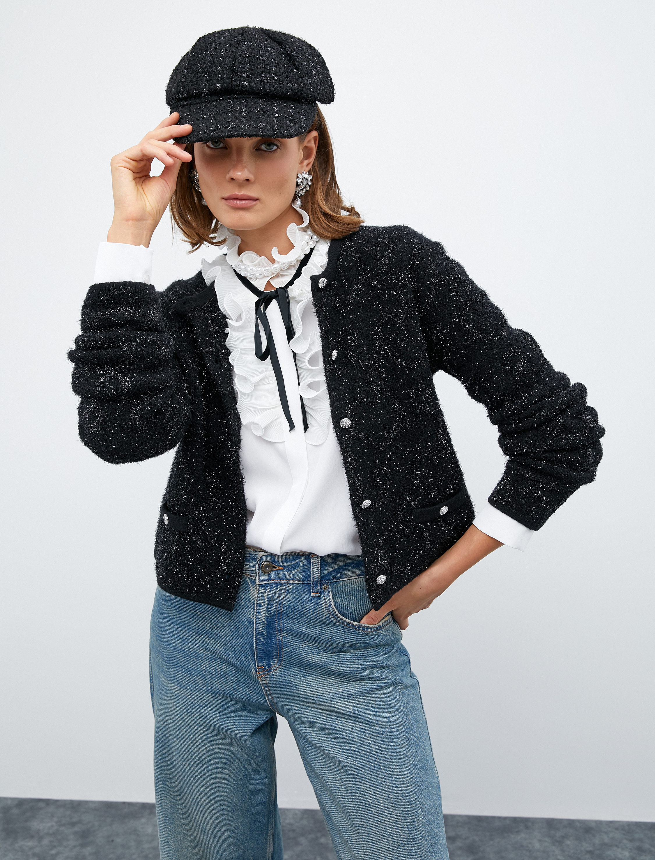   Melis Ağazat X Koton - Taş Düğmeli Simli Dokulu Hırka