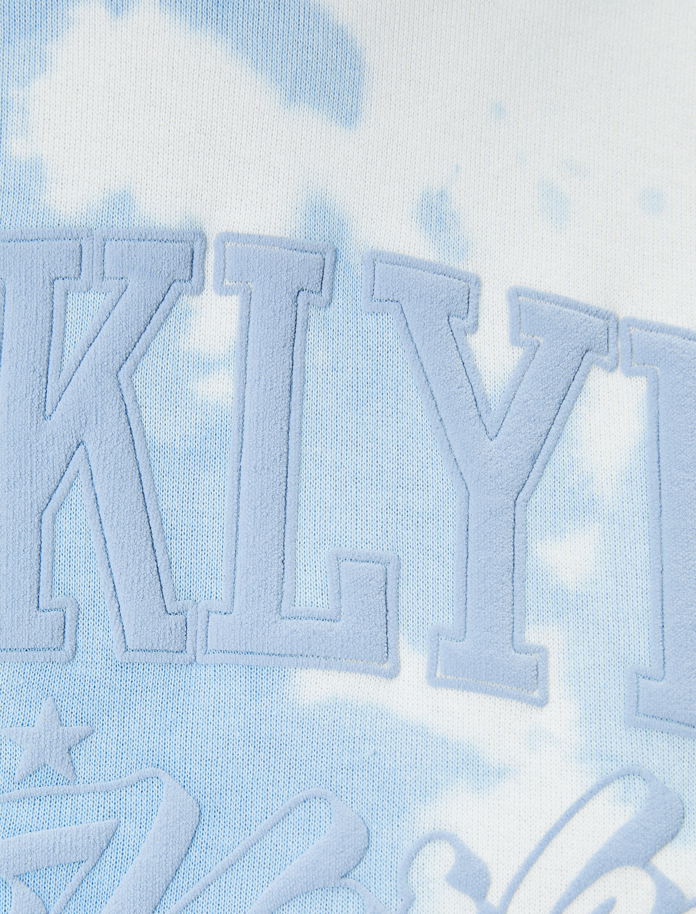   Şardonlu Batik Desenli Sweatshirt Kolej Baskılı Rahat Kalıp Bisiklet Yaka Pamuklu