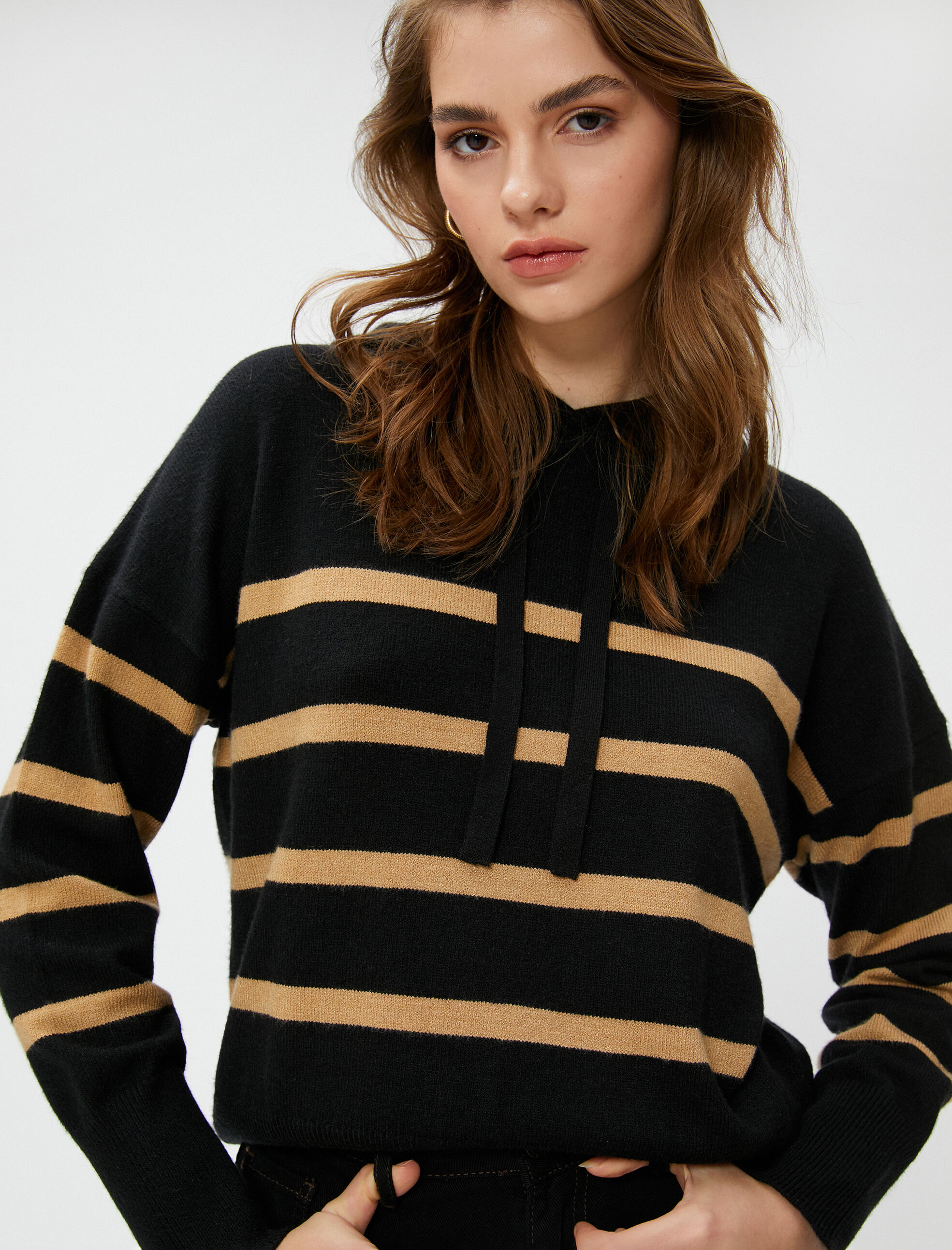   Kapüşonlu Triko Kazak Relax Fit