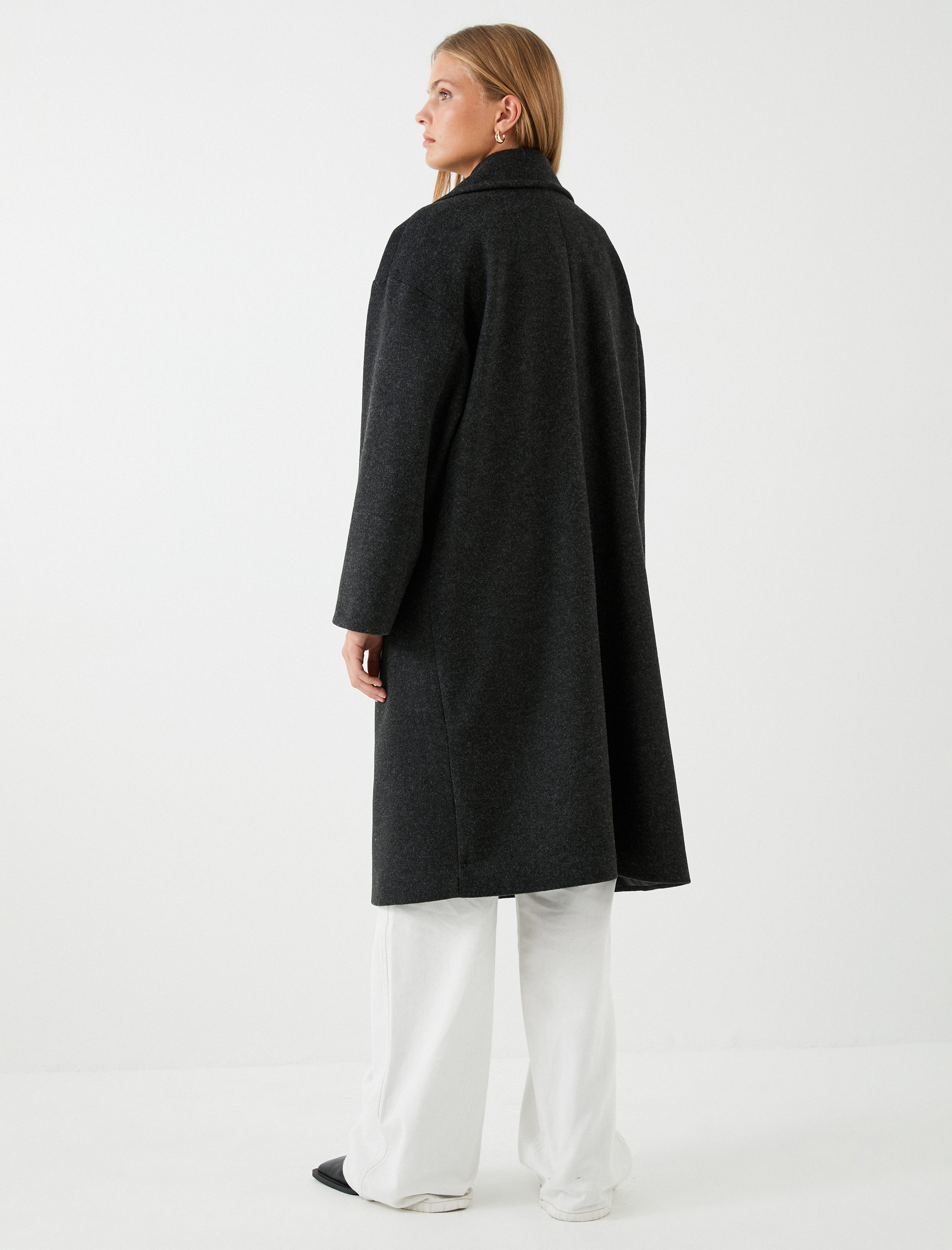   Oversize Kaşe Kaban Düğmeli Cep Detaylı