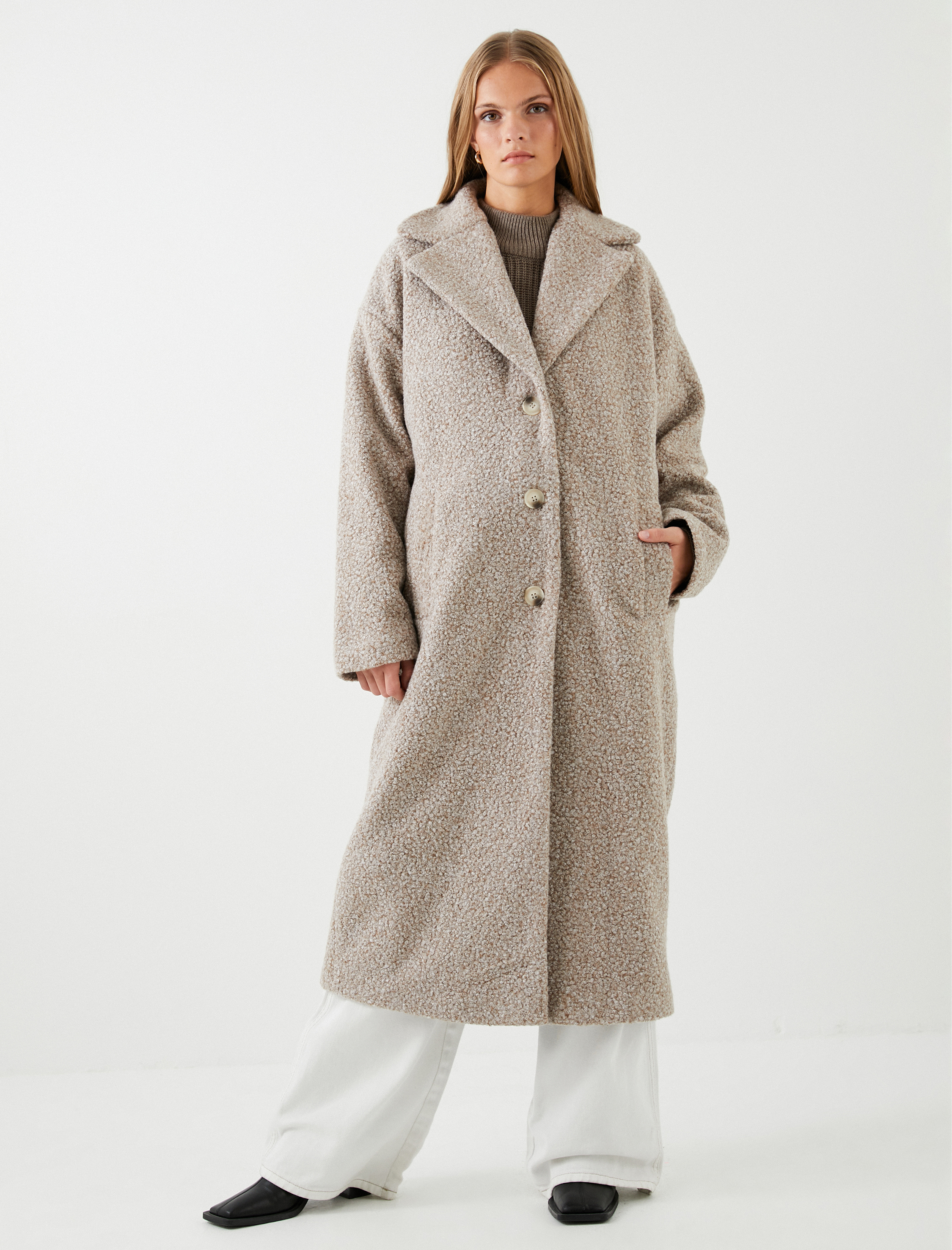   Oversize Buklet Kaban Düğmeli Cep Detaylı