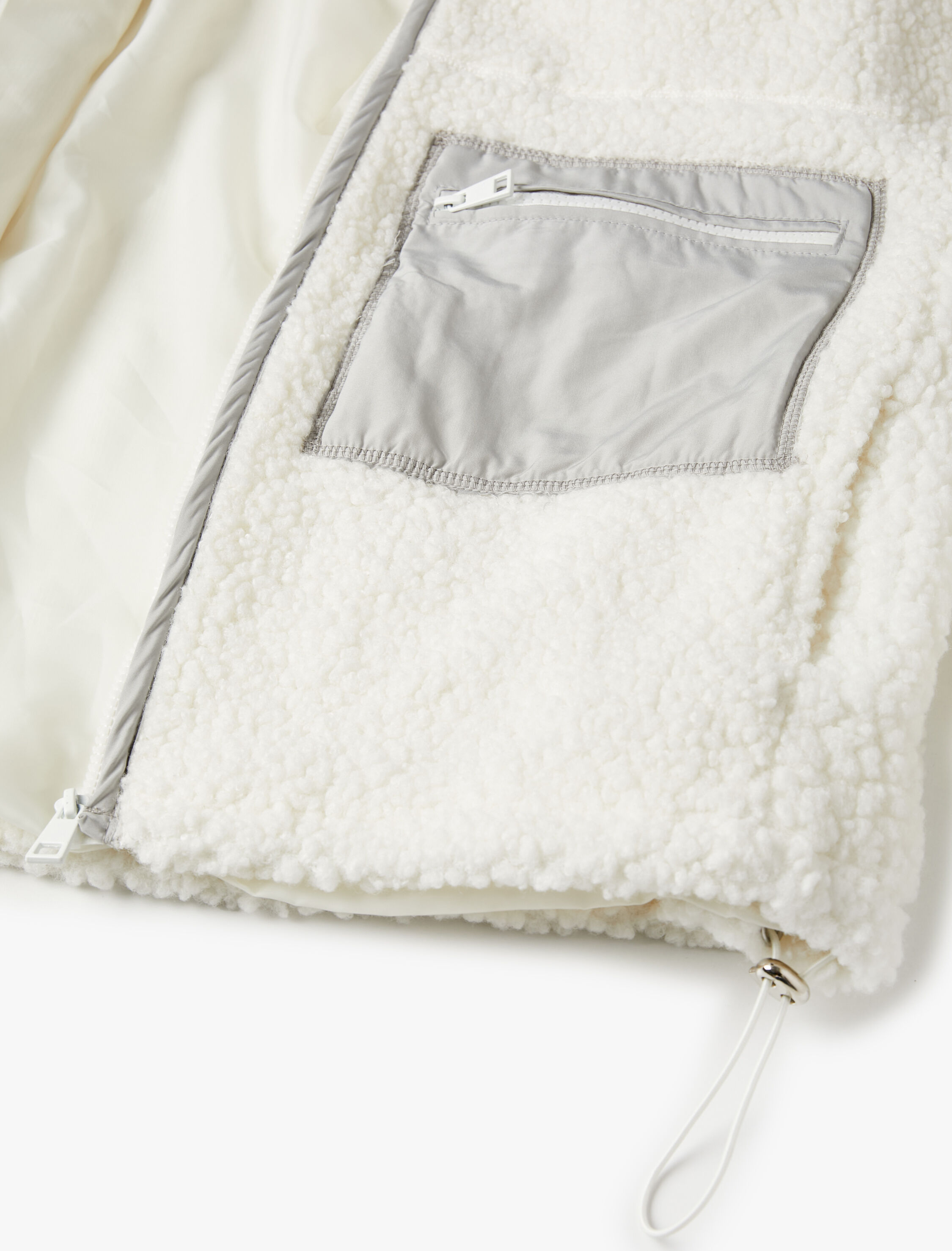   Kapşonlu Peluş Ceket Fermuarlı İki Farklı Kumaş Cepli