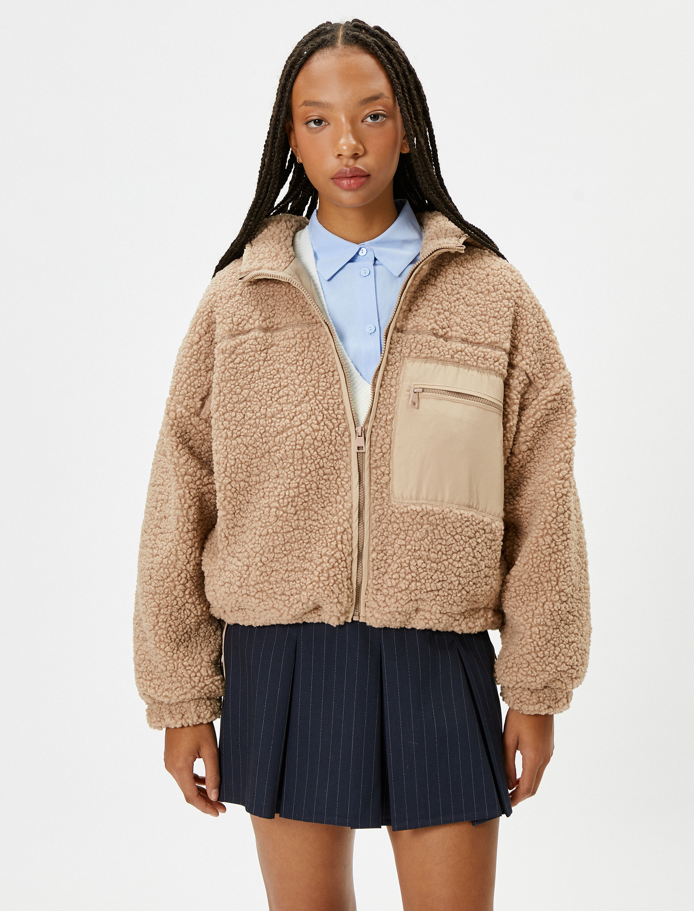   Kapşonlu Peluş Ceket Fermuarlı İki Farklı Kumaş Cepli