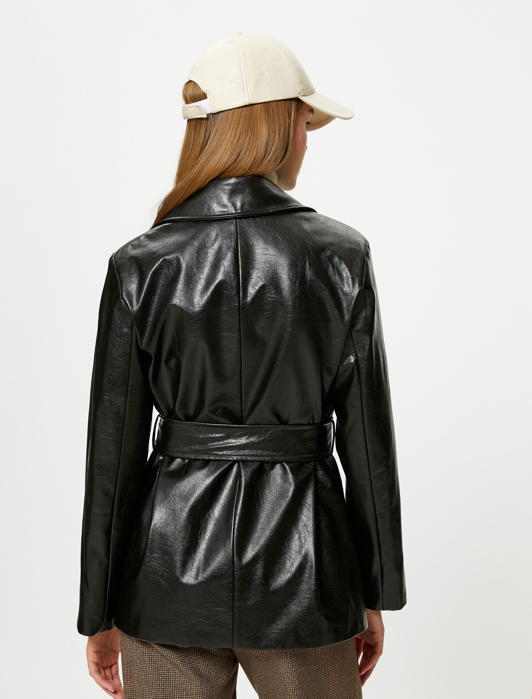   Deri Görünümlü Ceket Kruvaze Kemer Detaylı Cepli