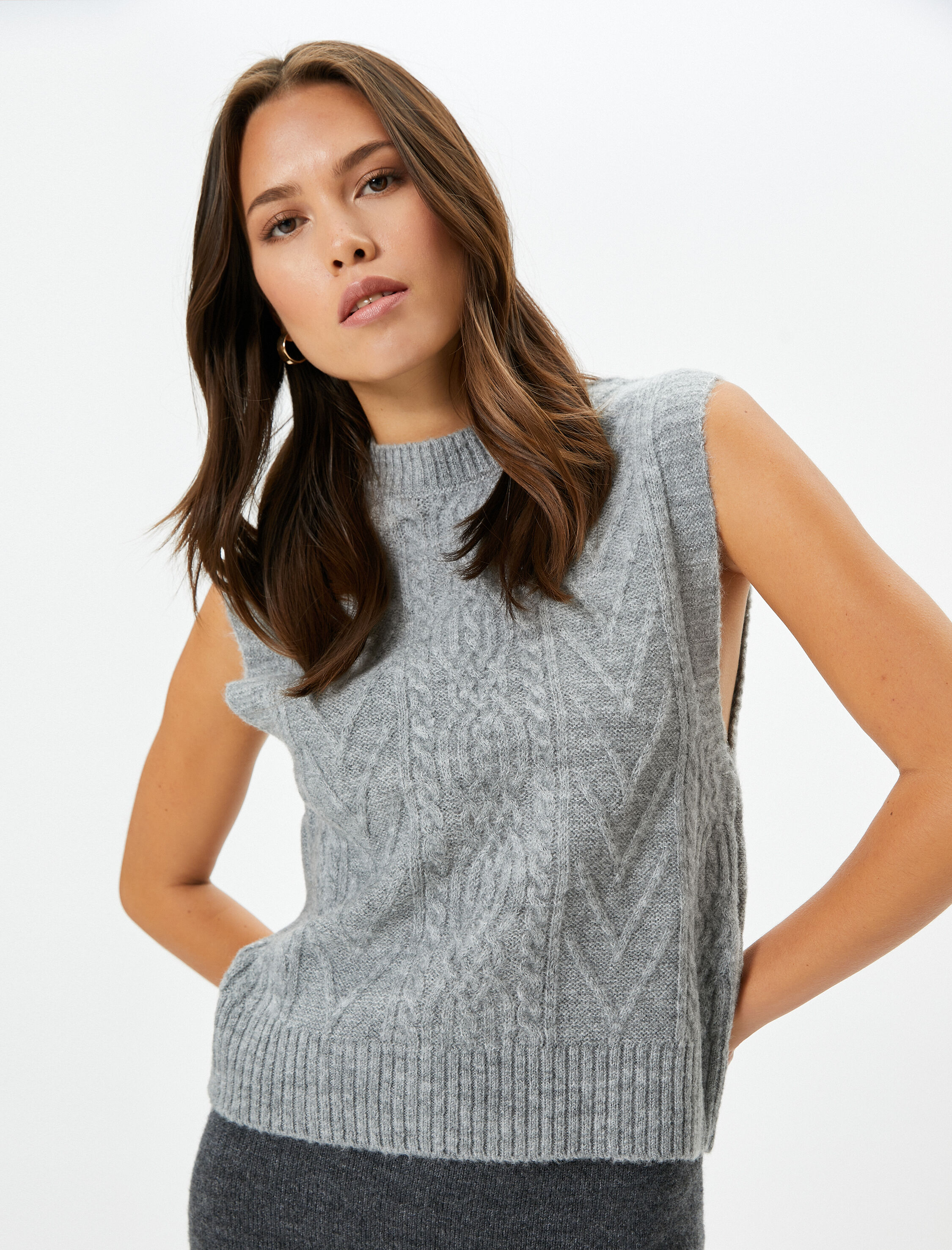   Dik Yaka Süveter Saç Örgüsü Motifli