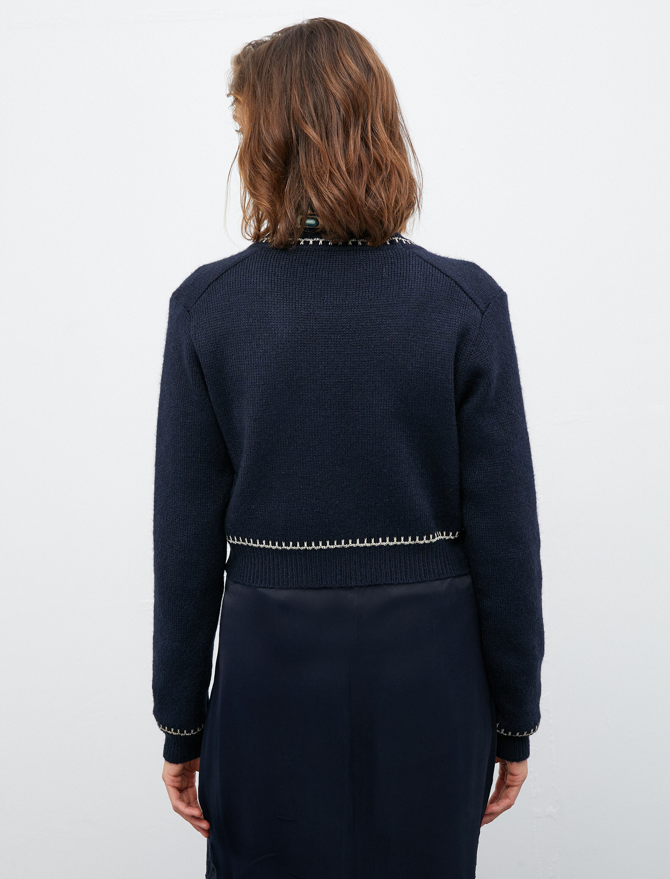   Melis Ağazat X Koton - V Yaka Örgü Crop Hırka