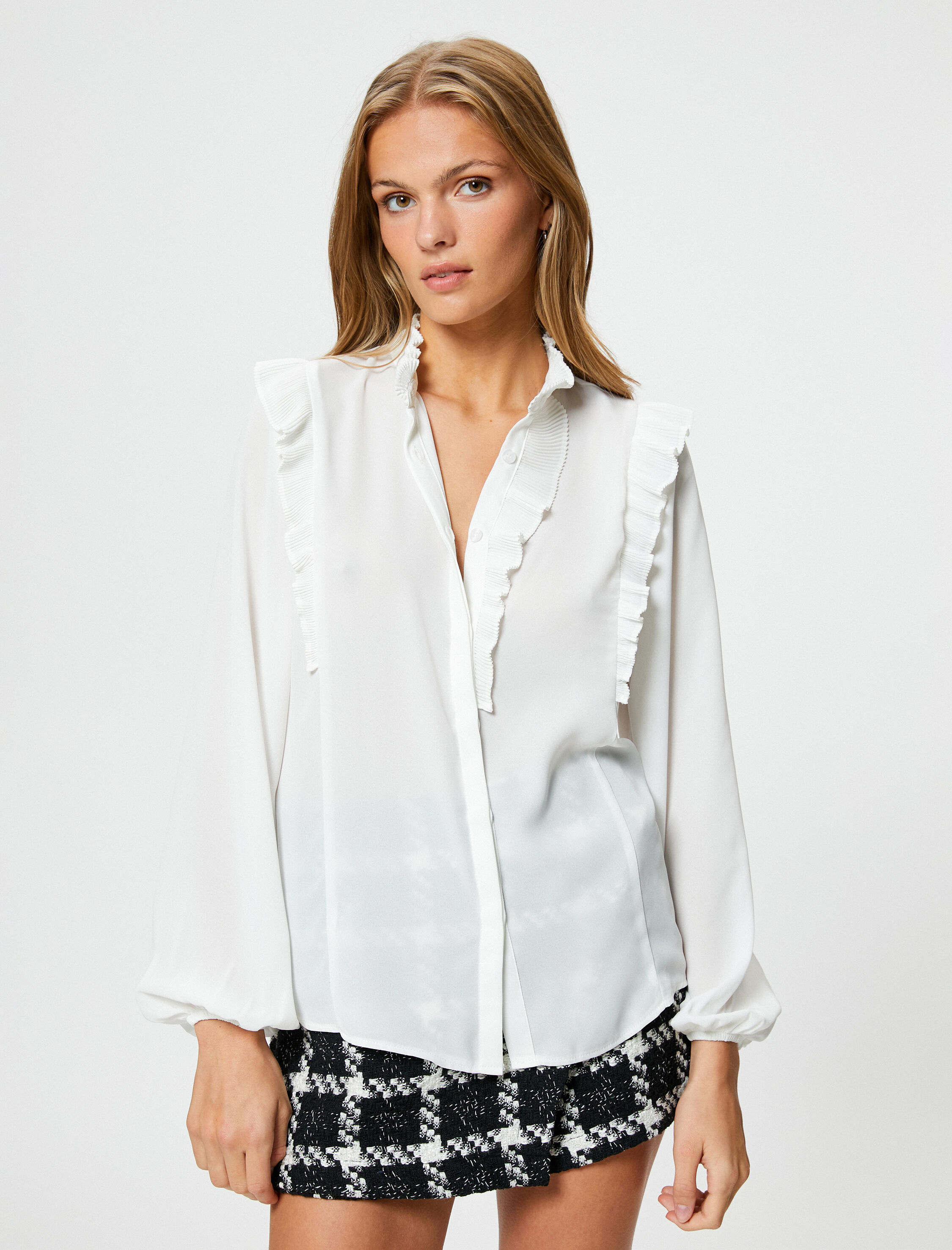   Şifon Gömlek Balon Kollu Fırfırlı Düğmeli Regular Fit