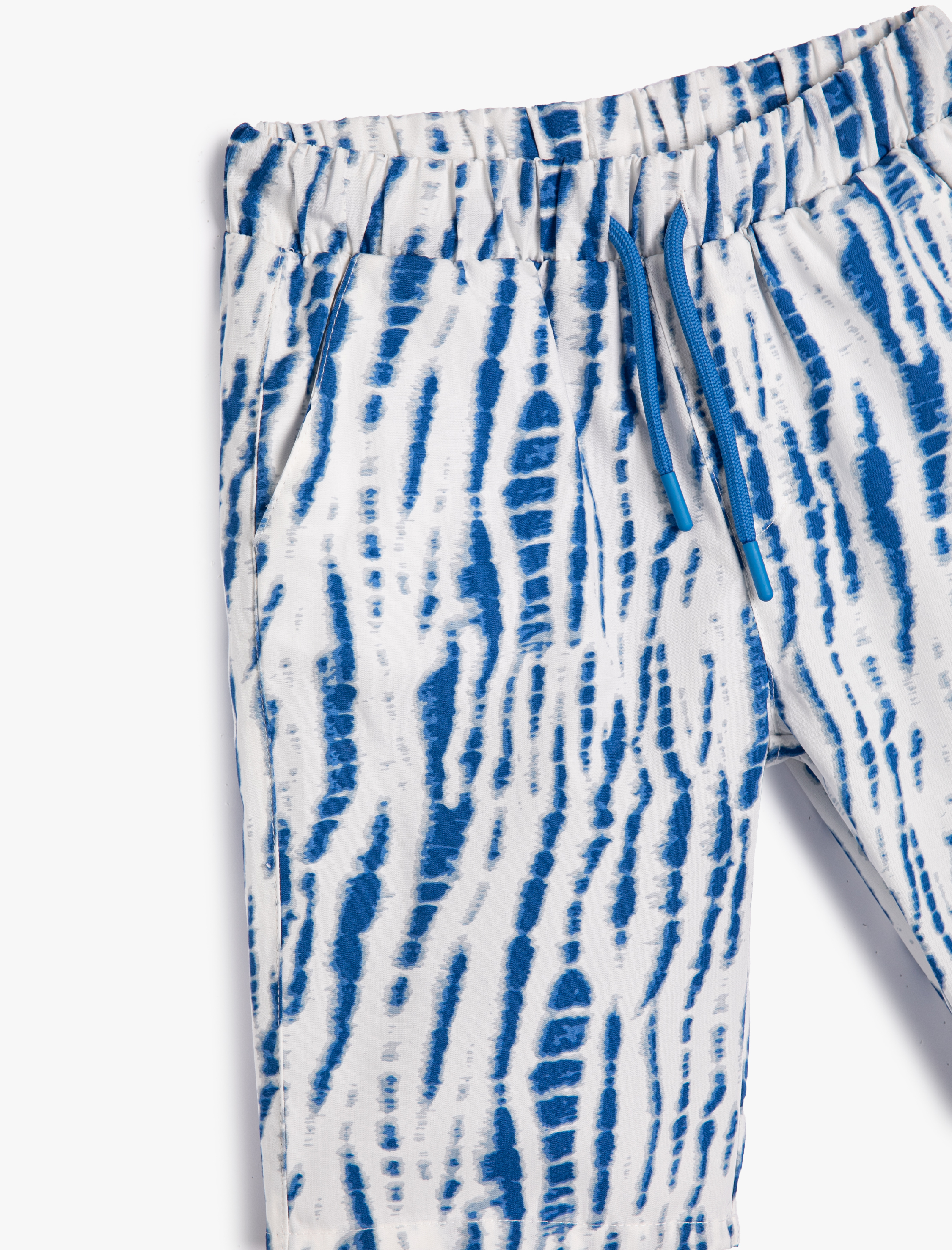  Erkek Çocuk Batik Desenli Şort Beli Bağlamalı Cepli Pamuklu