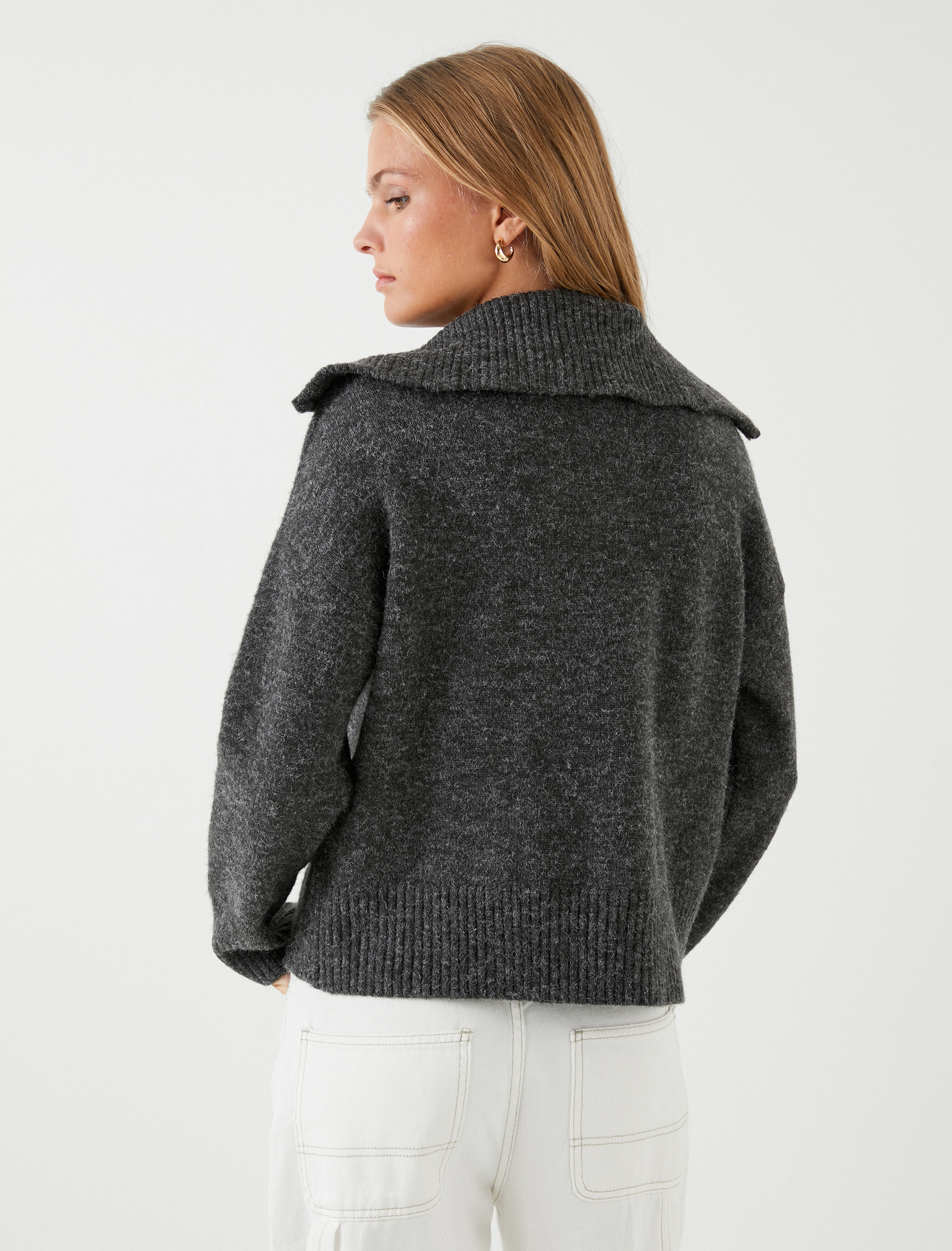   Oversize Kazak Dik Yaka Yarım Fermuarlı Örgü