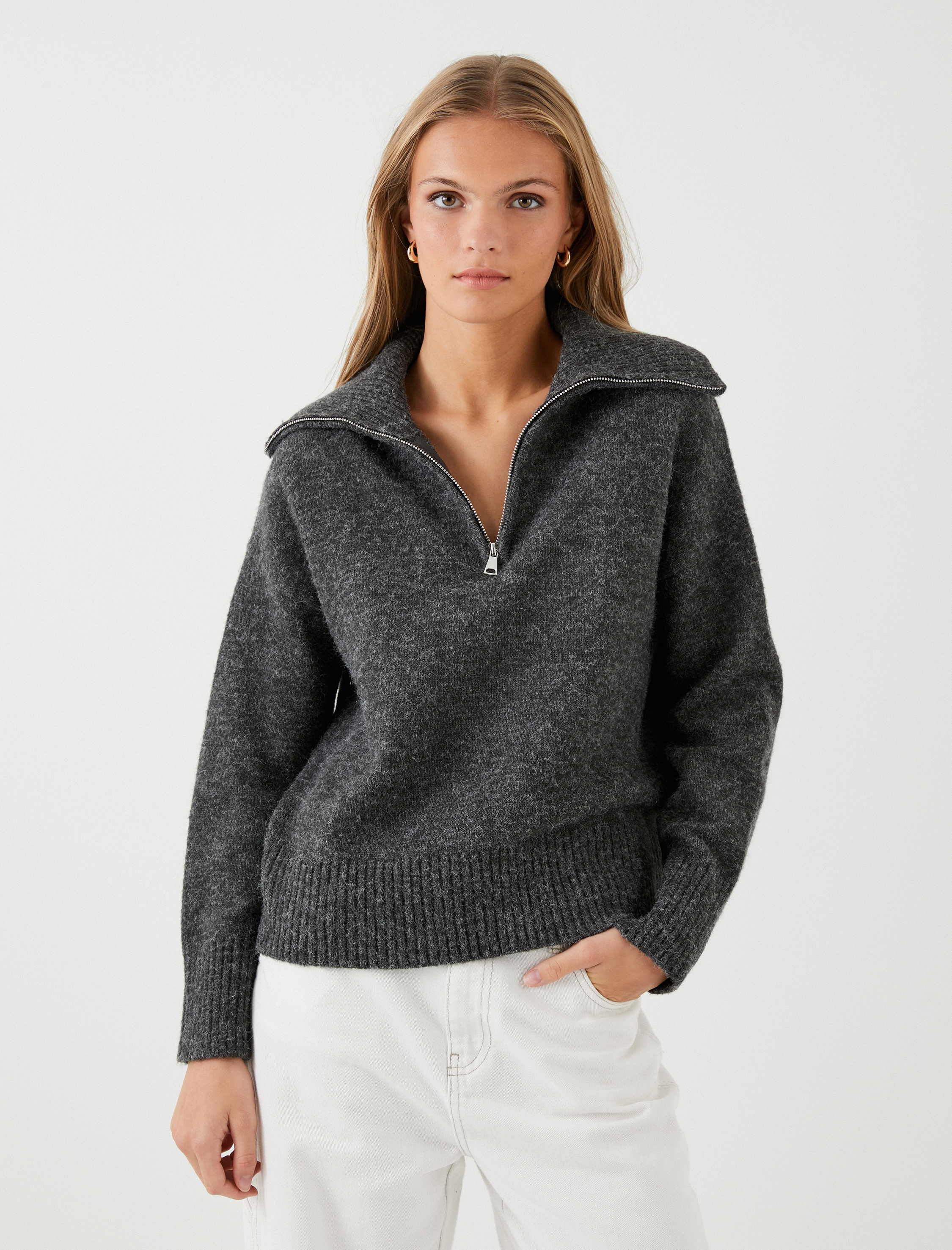   Oversize Kazak Dik Yaka Yarım Fermuarlı Örgü