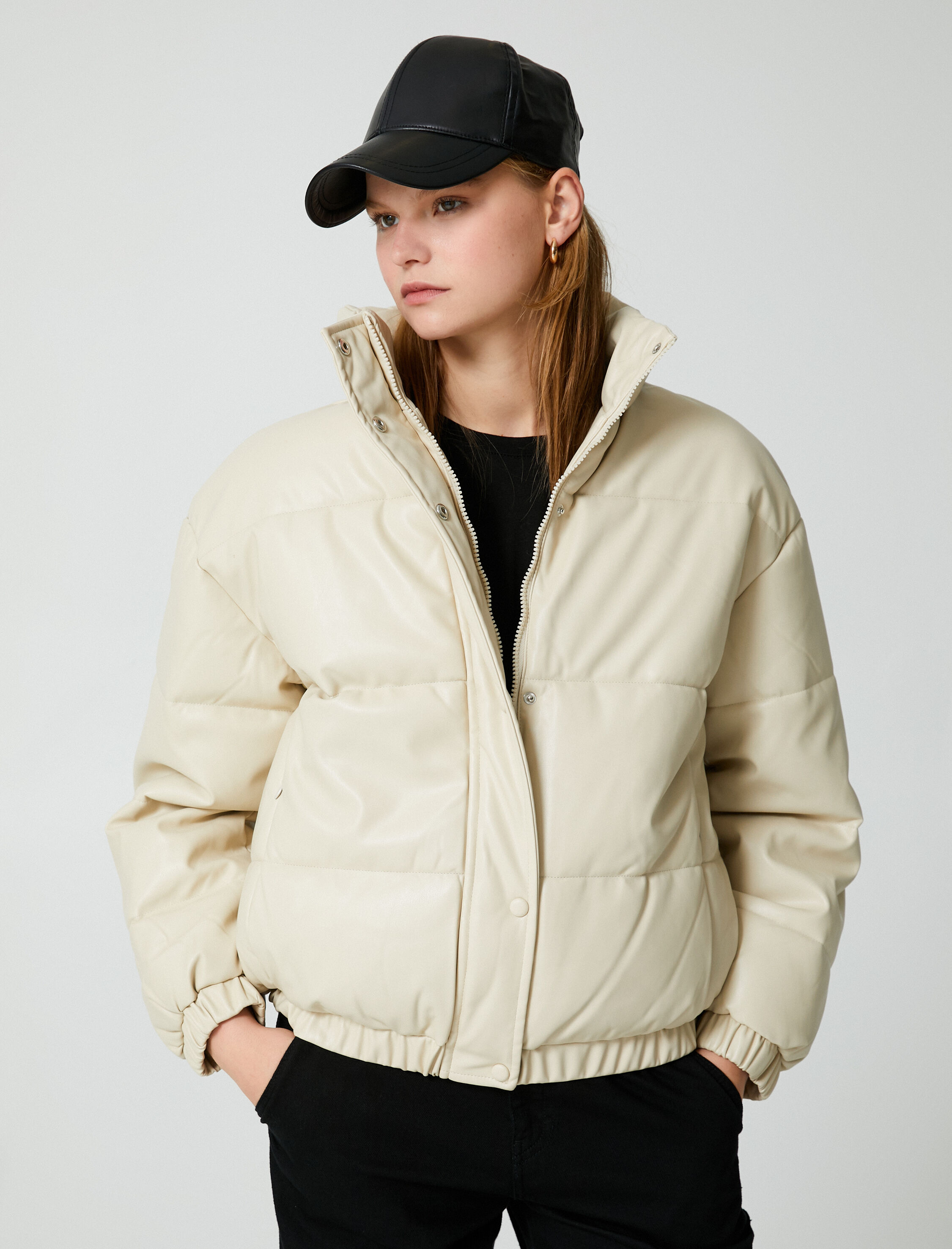   Suni Deri Mont Şişme Fermuarlı Cepli Dik Yaka