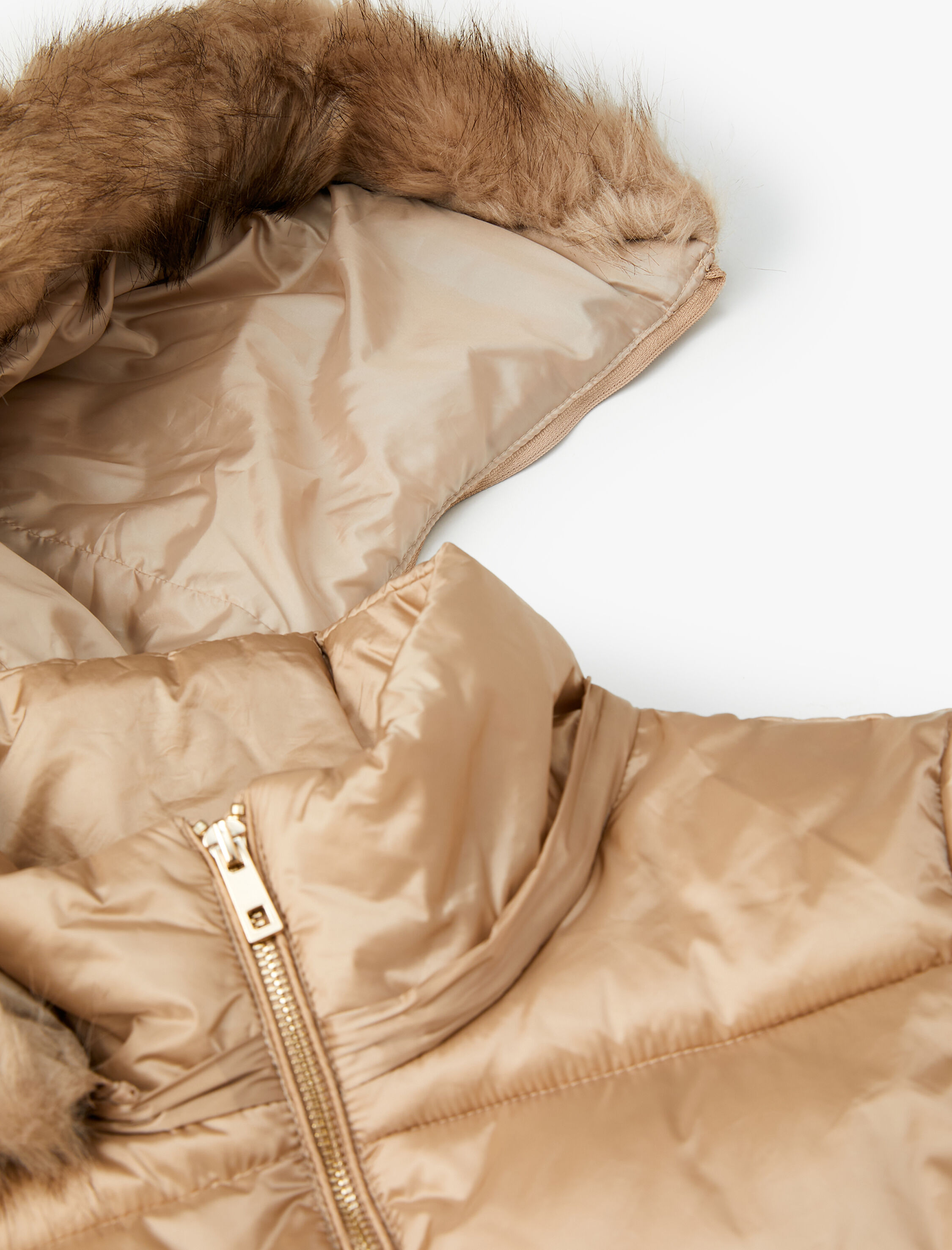   Şişme Mont Kapüşonlu Suni Kürk Detaylı Cepli