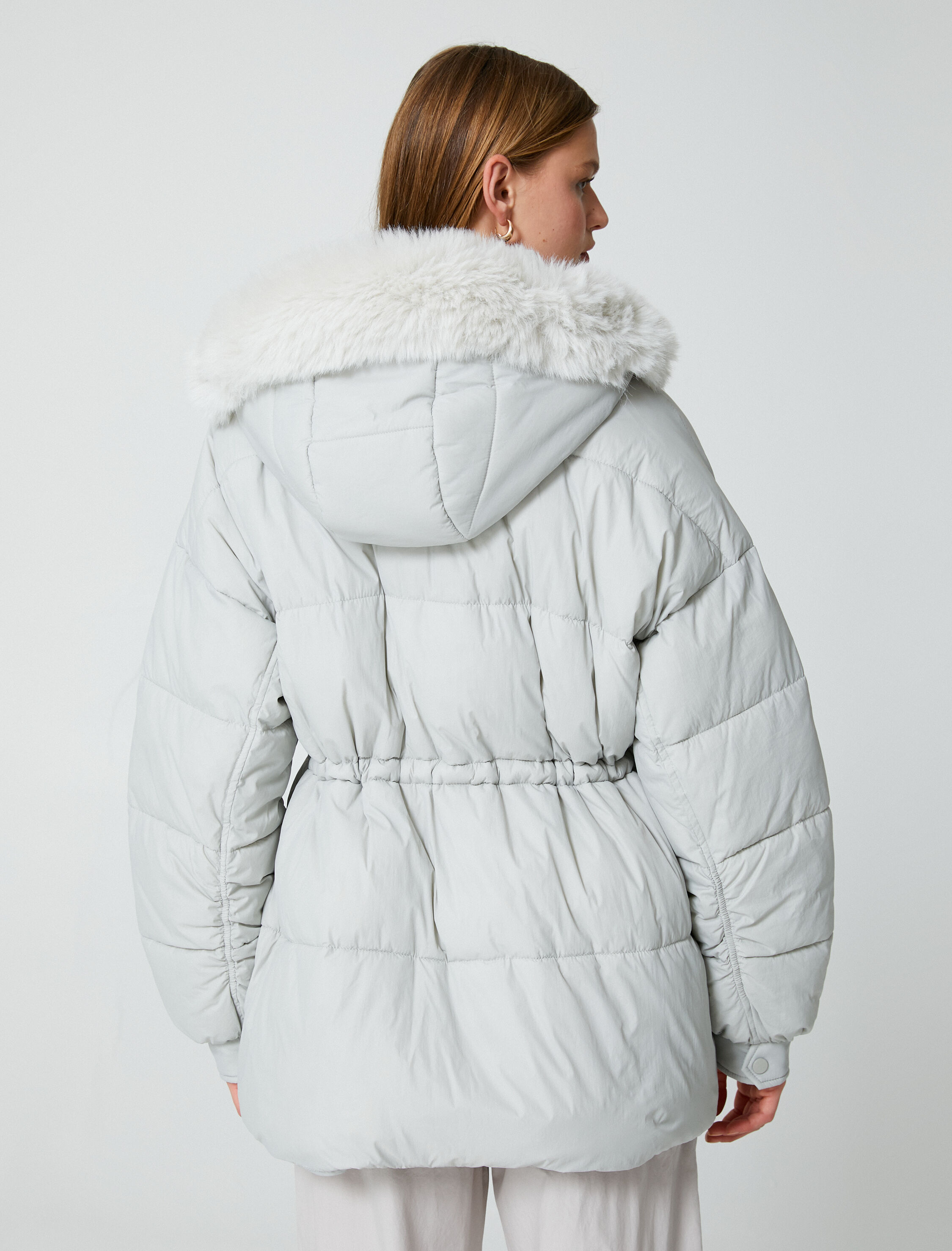   Şişme Mont Kapüşonlu Suni Kürk Detaylı Cepli Bağlamalı