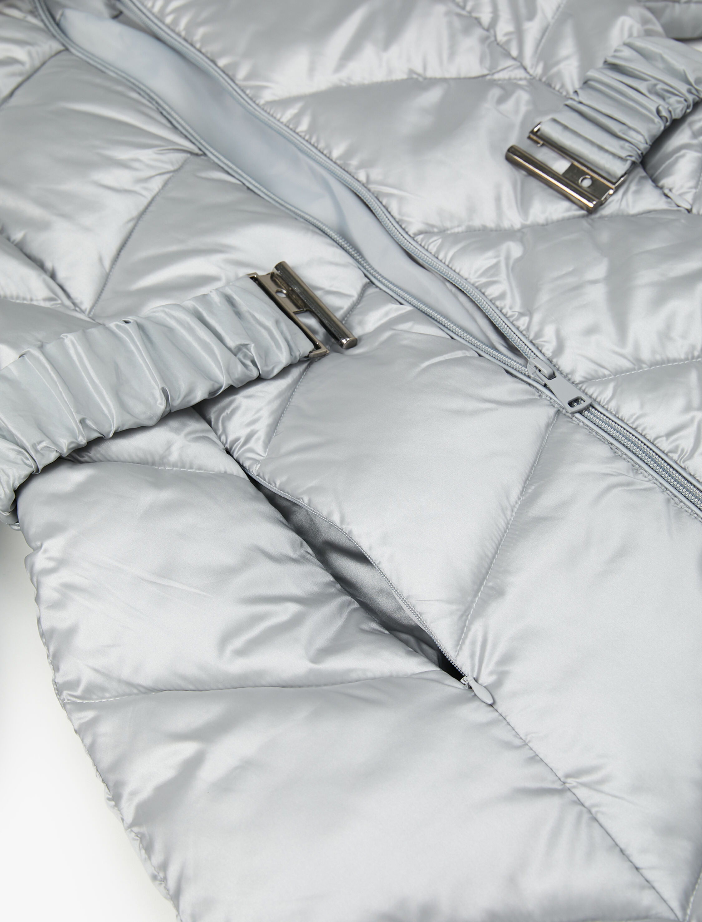   Uzun Şişme Mont Kemerli Suni Kürk Detaylı Cepli