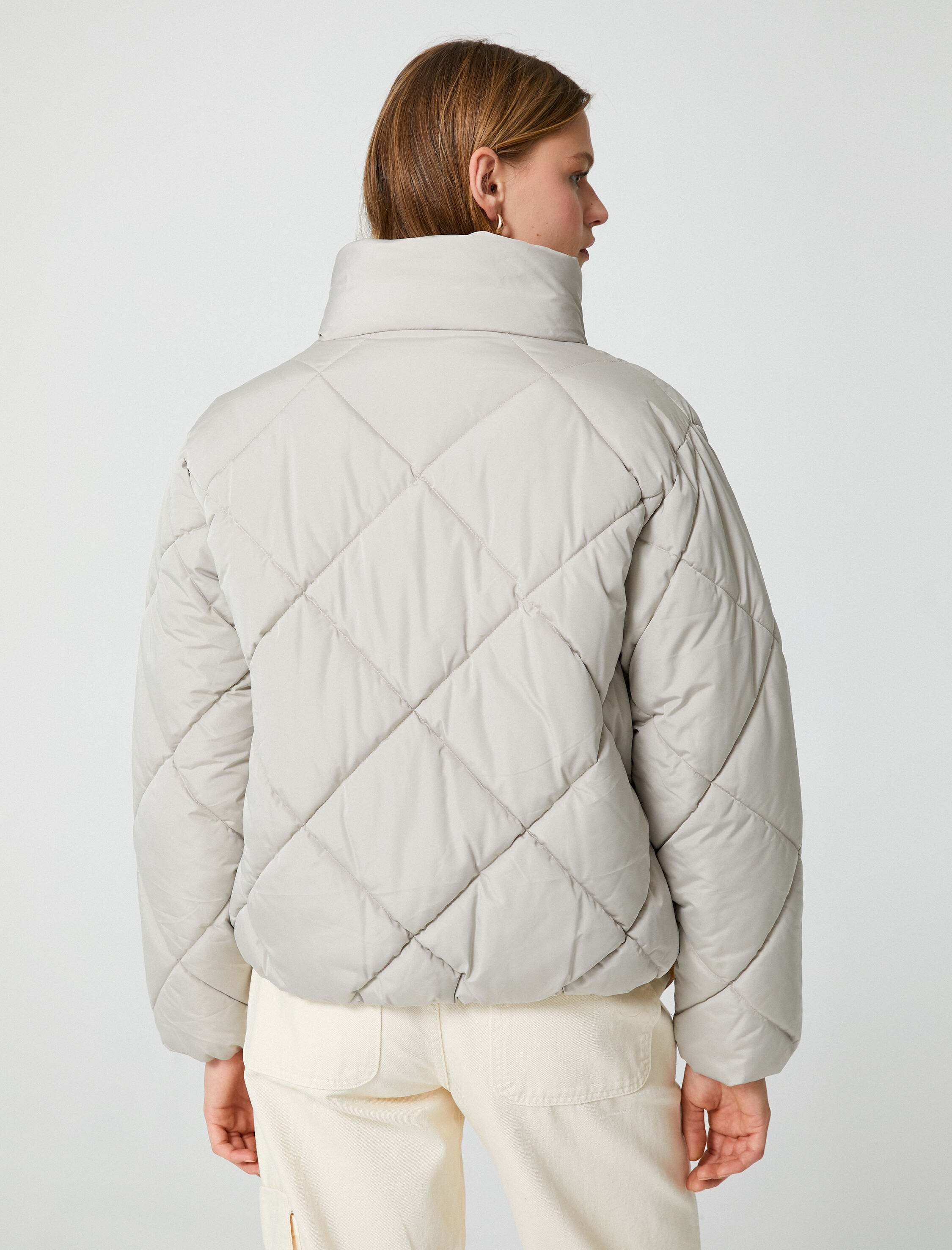   Kısa Şişme Mont Dik Yaka Suni Kürklü Fermuarlı Cepli