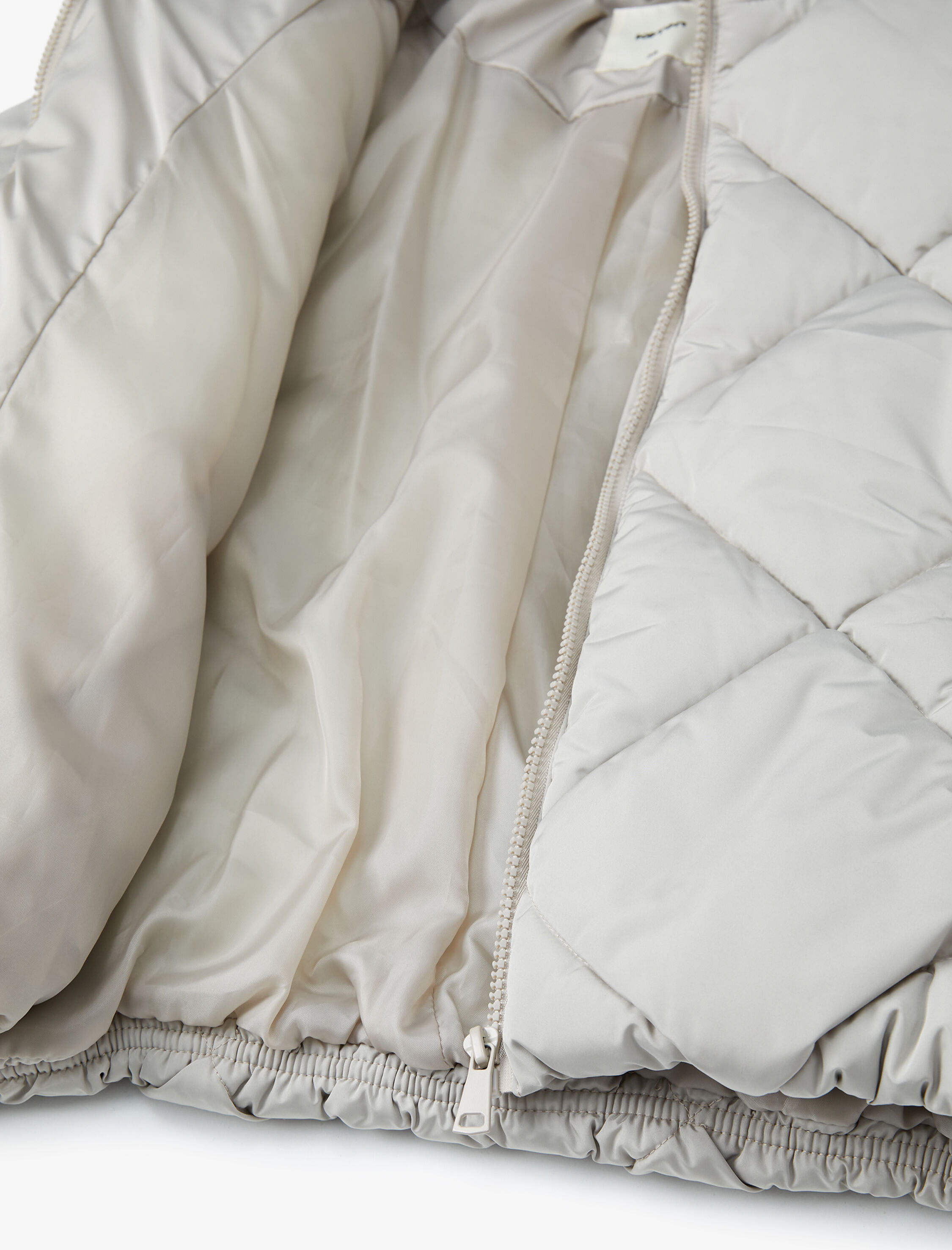   Kısa Şişme Mont Dik Yaka Suni Kürklü Fermuarlı Cepli