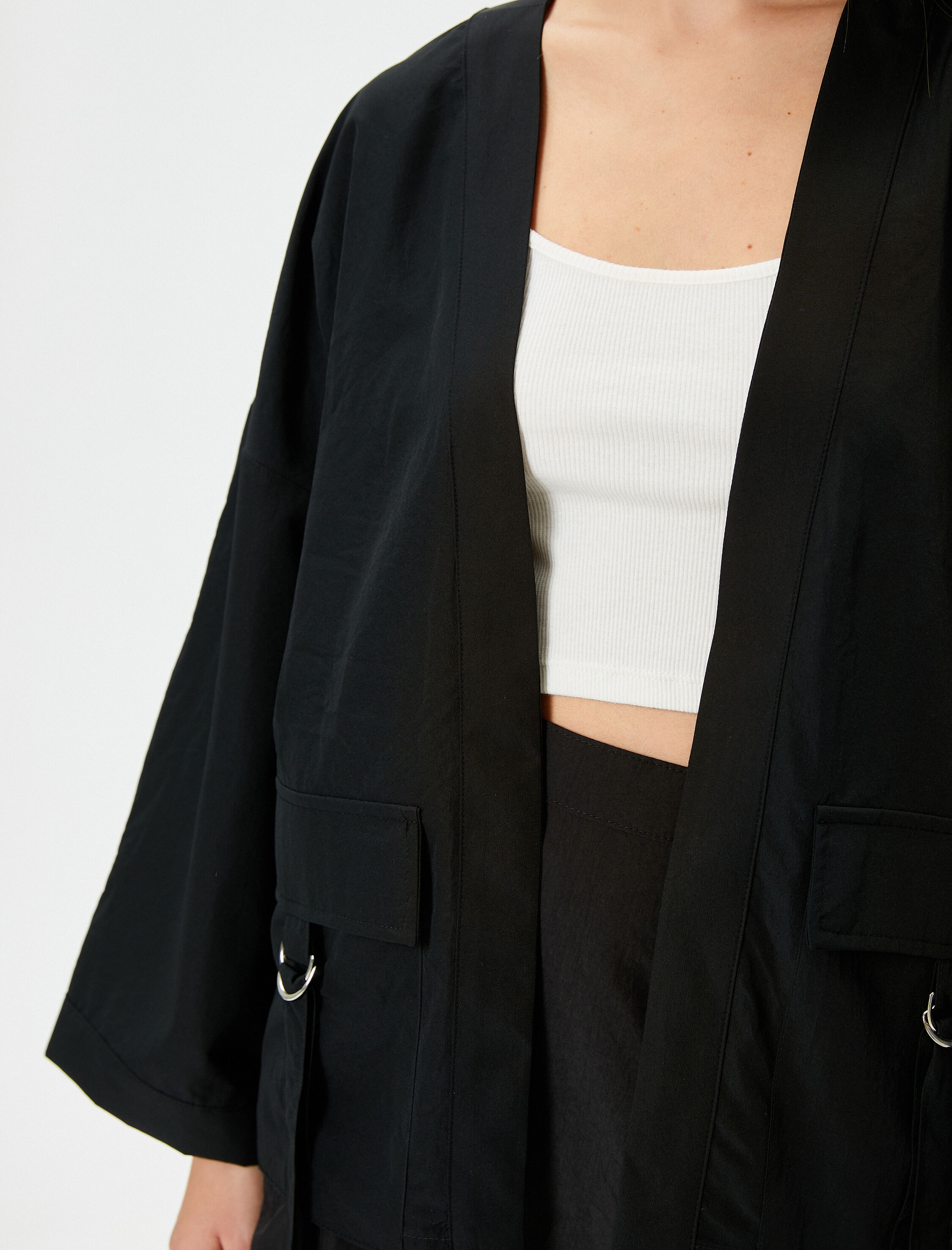   Kimono Uzun Geniş Kollu Kruvaze Yaka Kapaklı Cep Detaylı