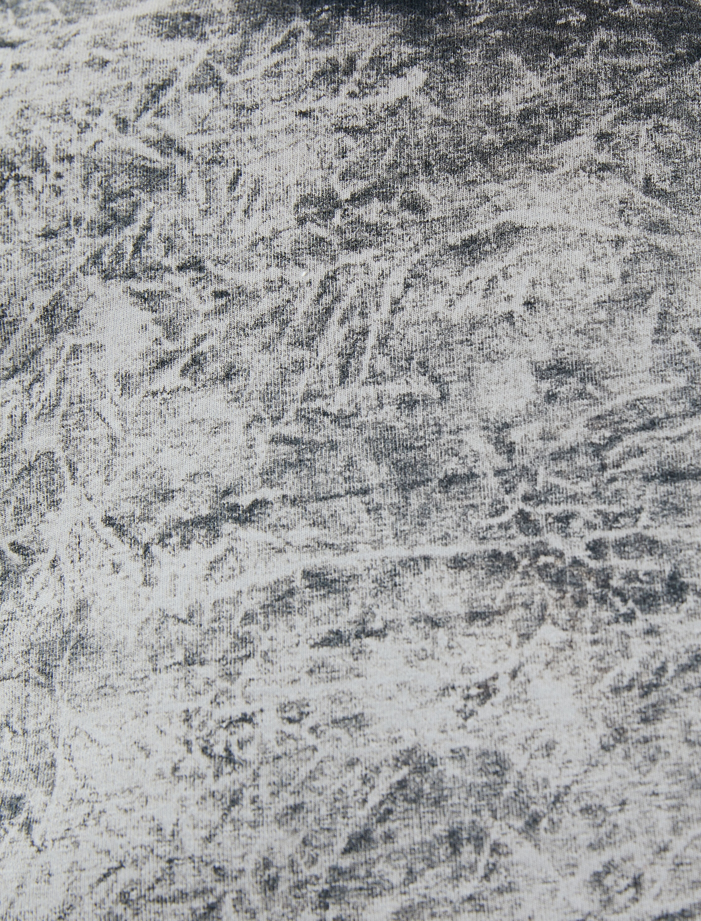   Uzun Kollu Tişört Soluk Efektli Dar Kalıp Bisiklet Yaka Pamuklu