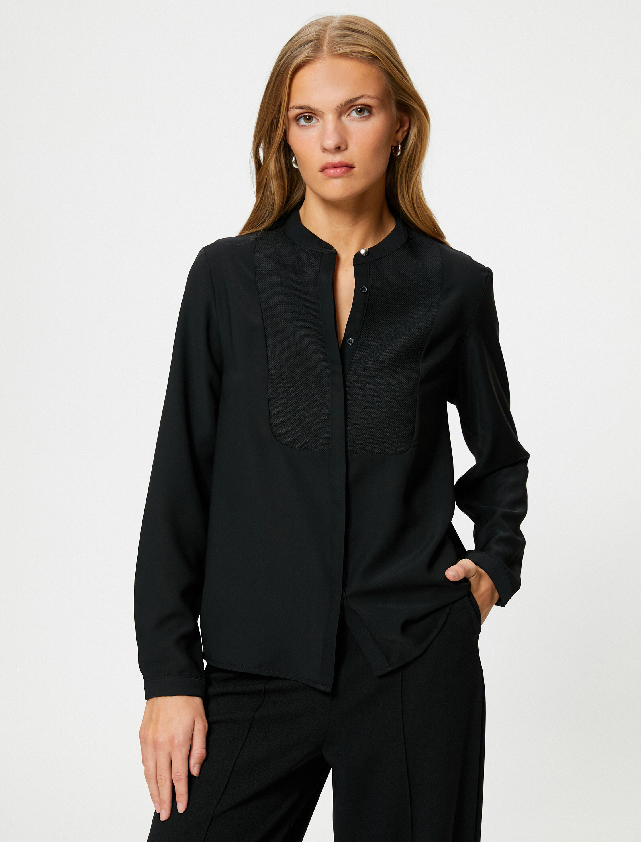   Uzun Kollu Gömlek Hakim Yaka Robalı Düğmeli