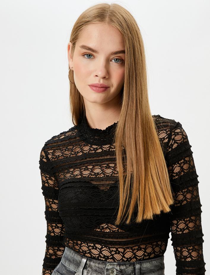  Dantel Bluz Fırfır Detaylı Uzun Kollu Dik Yaka Uzun Kollu