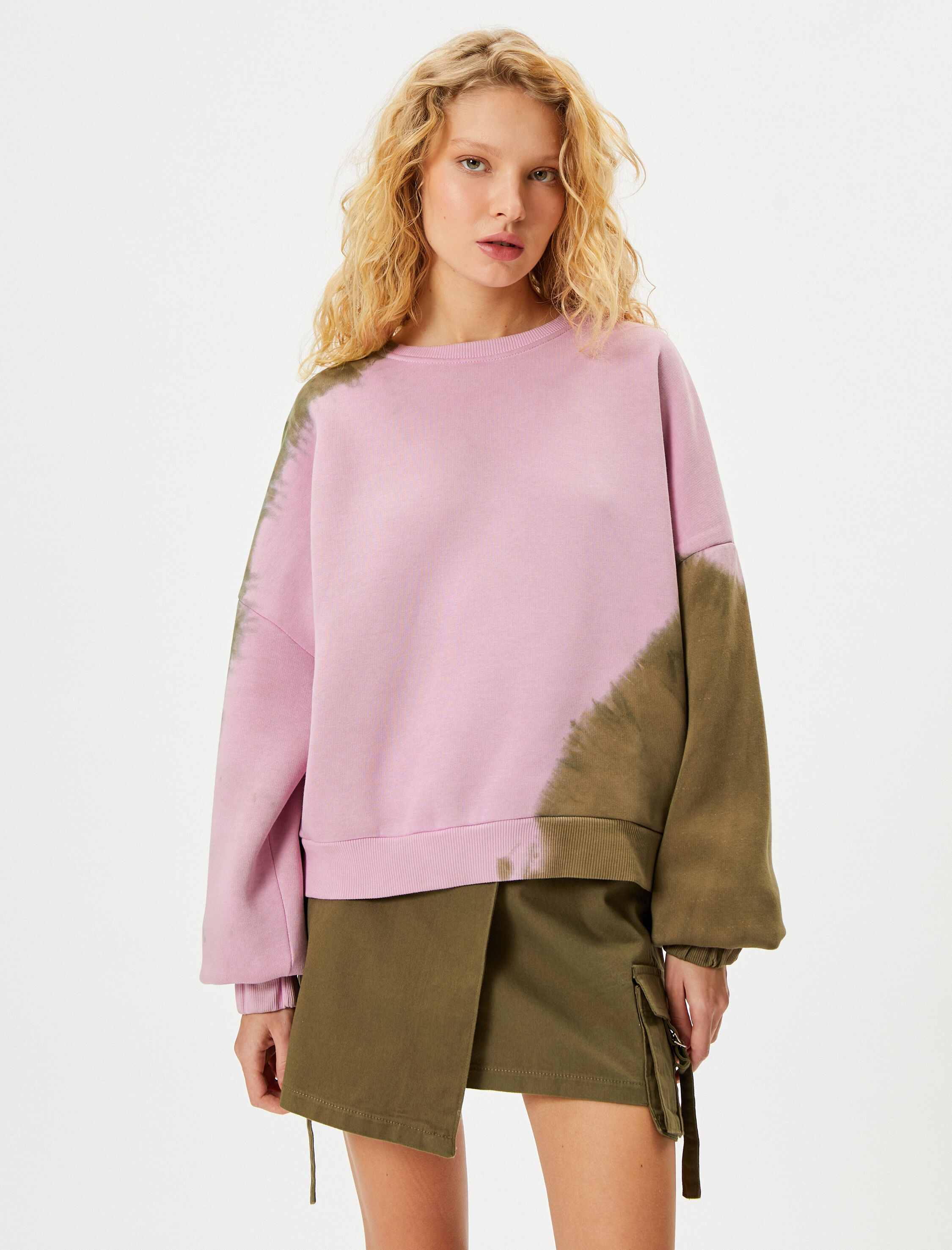   Şardonlu Batik Desenli Oversize Sweatshirt Bisiklet Yaka Uzun Kollu