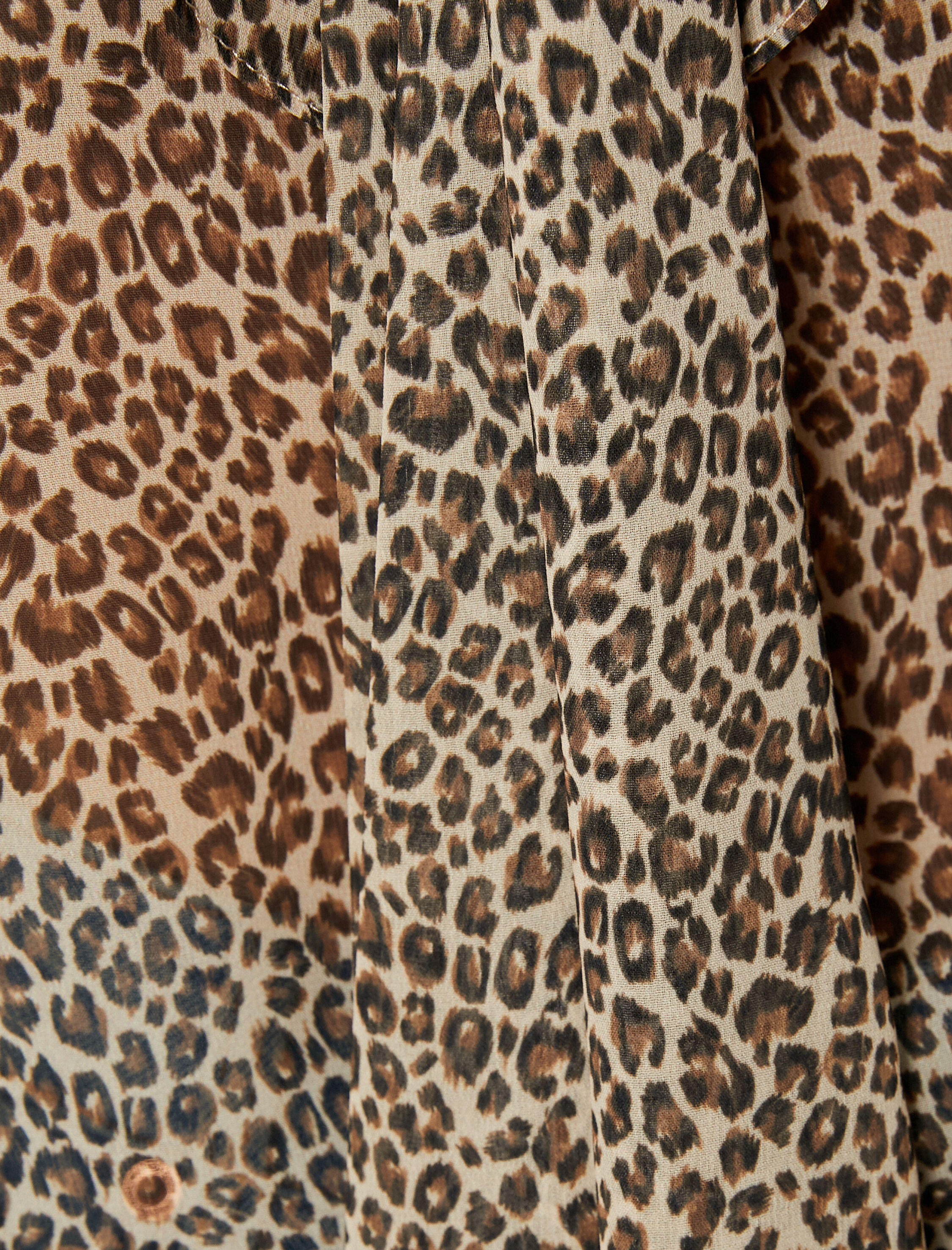   Leopar Desenli Bluz Fular Yaka Fırfırlı Pencere Detaylı
