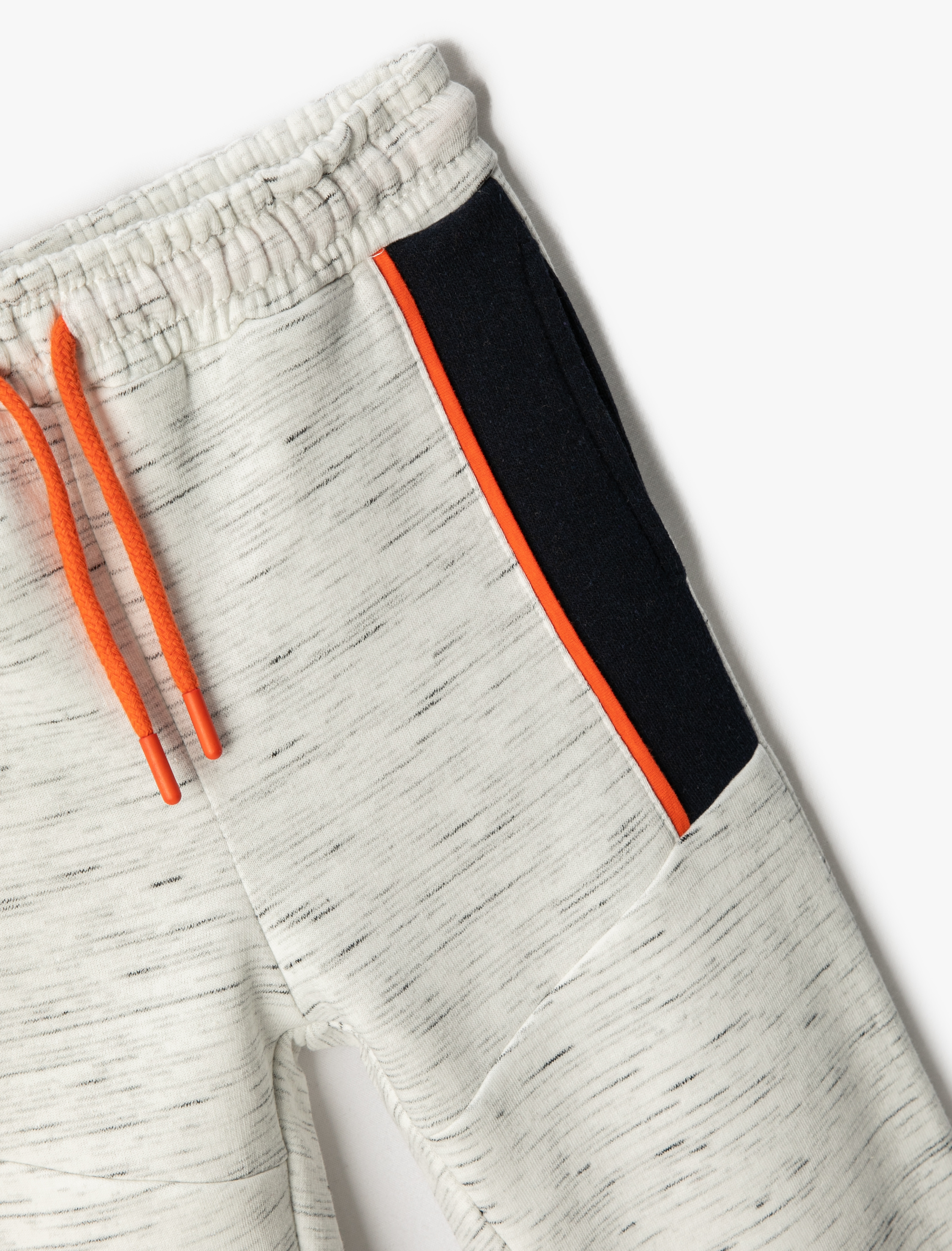  Erkek Çocuk Basic Jogger Eşofman Altı Beli Bağlamalı Renk Kontrastlı