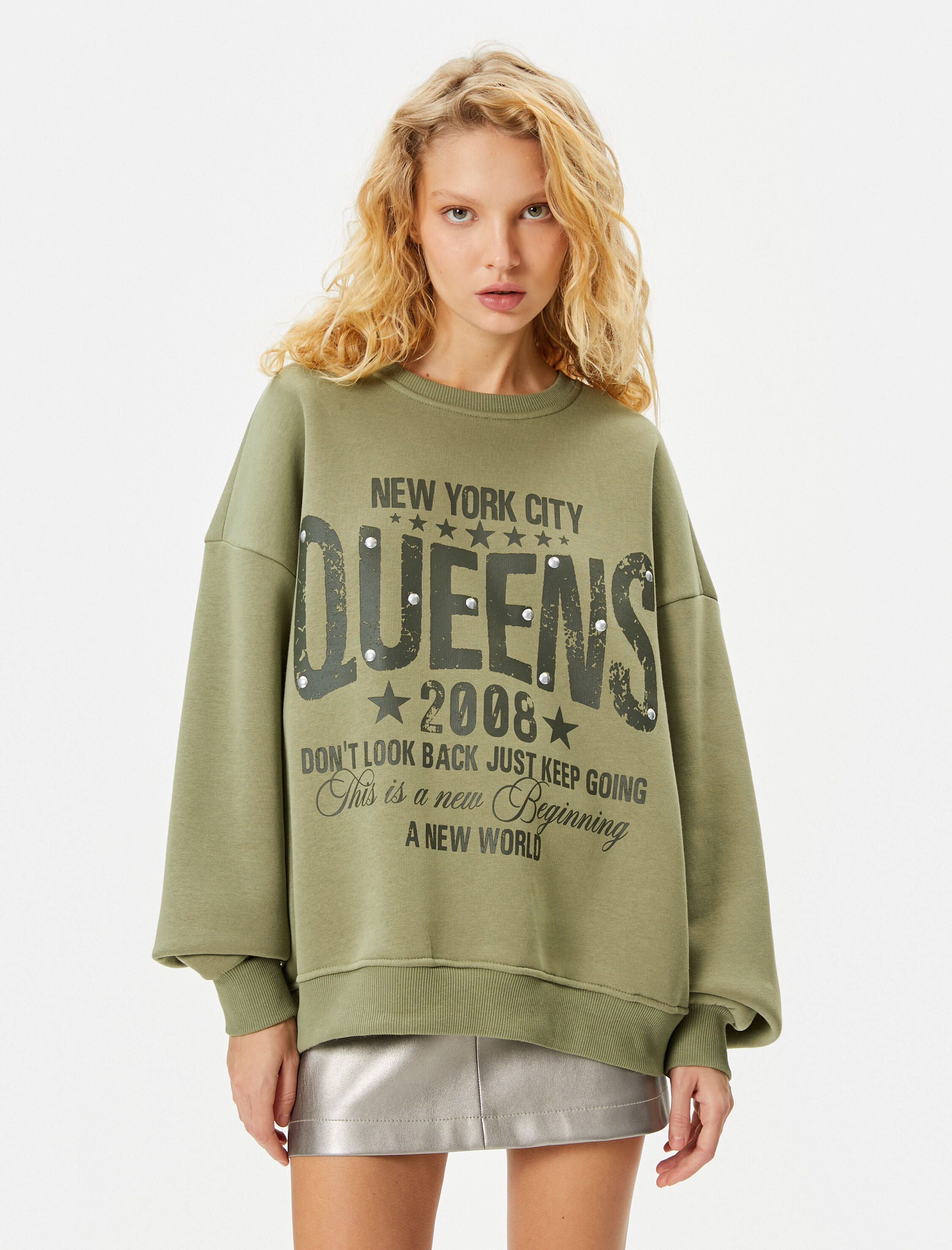   Şardonlu Kolej Baskılı Sweatshirt Uzun Kollu Bisiklet Yaka Taş Detaylı