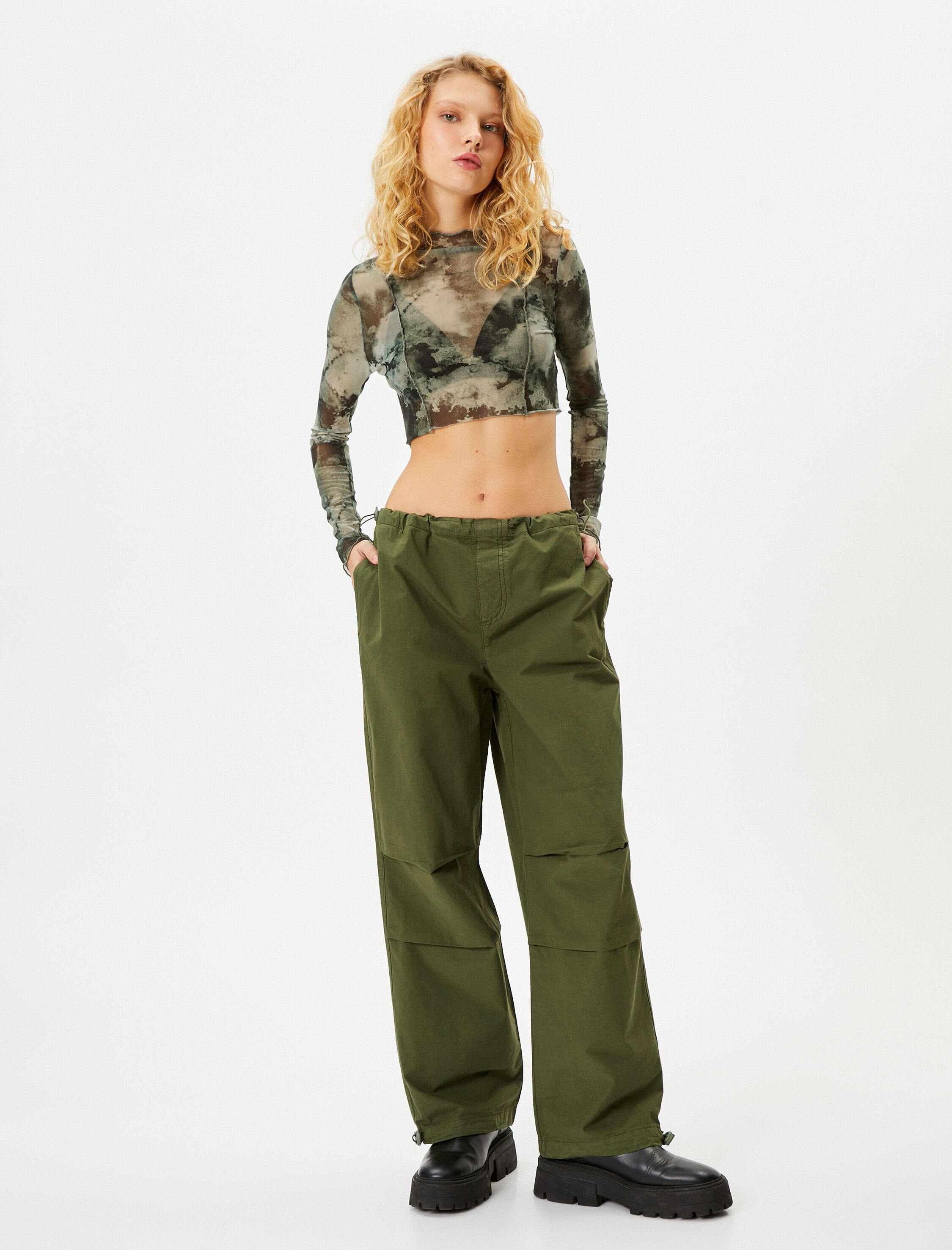   Oversize Paraşüt Pantolon Kat Detaylı Cepli Pamuklu