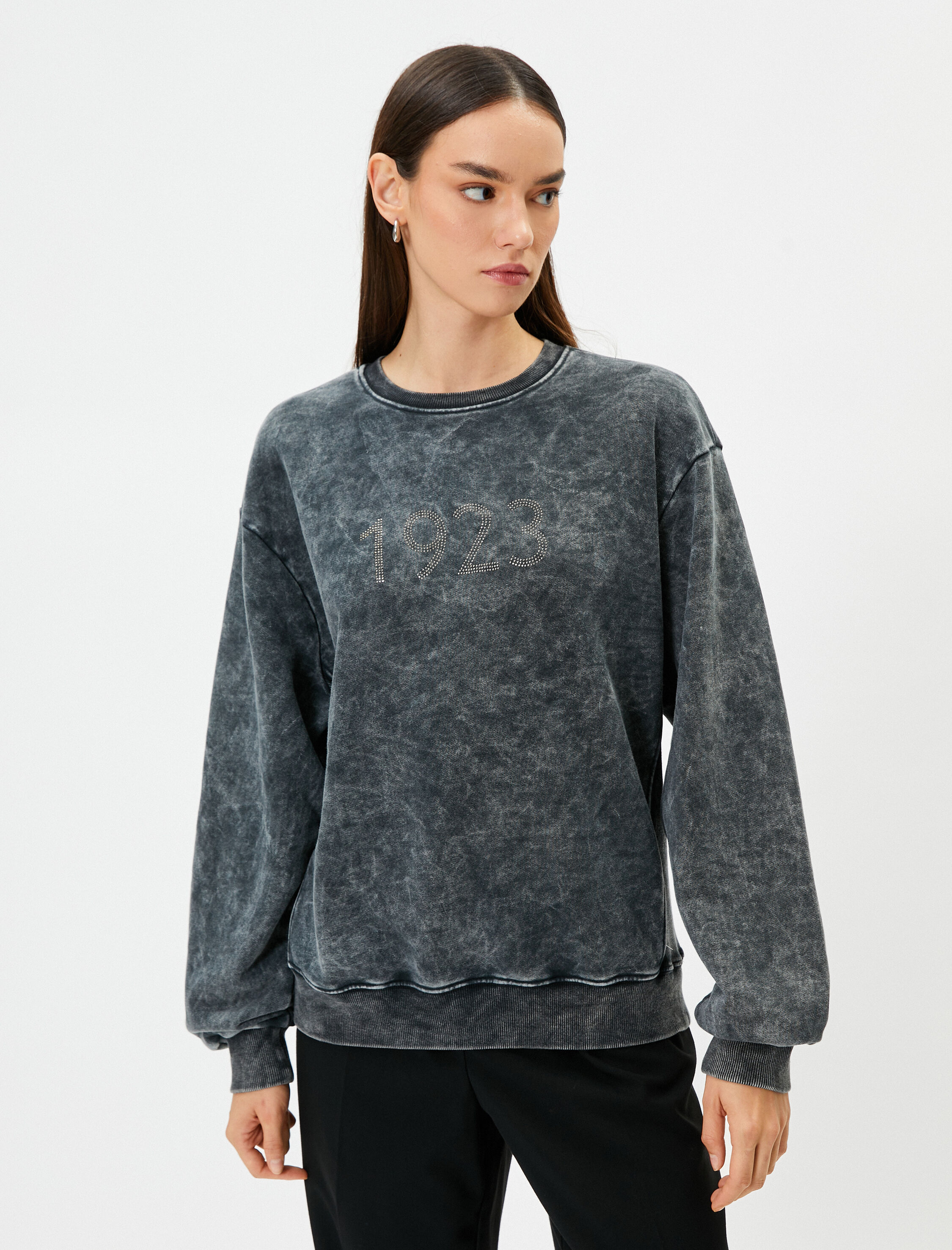   Bisiklet Yaka Sweatshirt 1923 İşlemeli Soluk Efektli 100. Yıla Özel