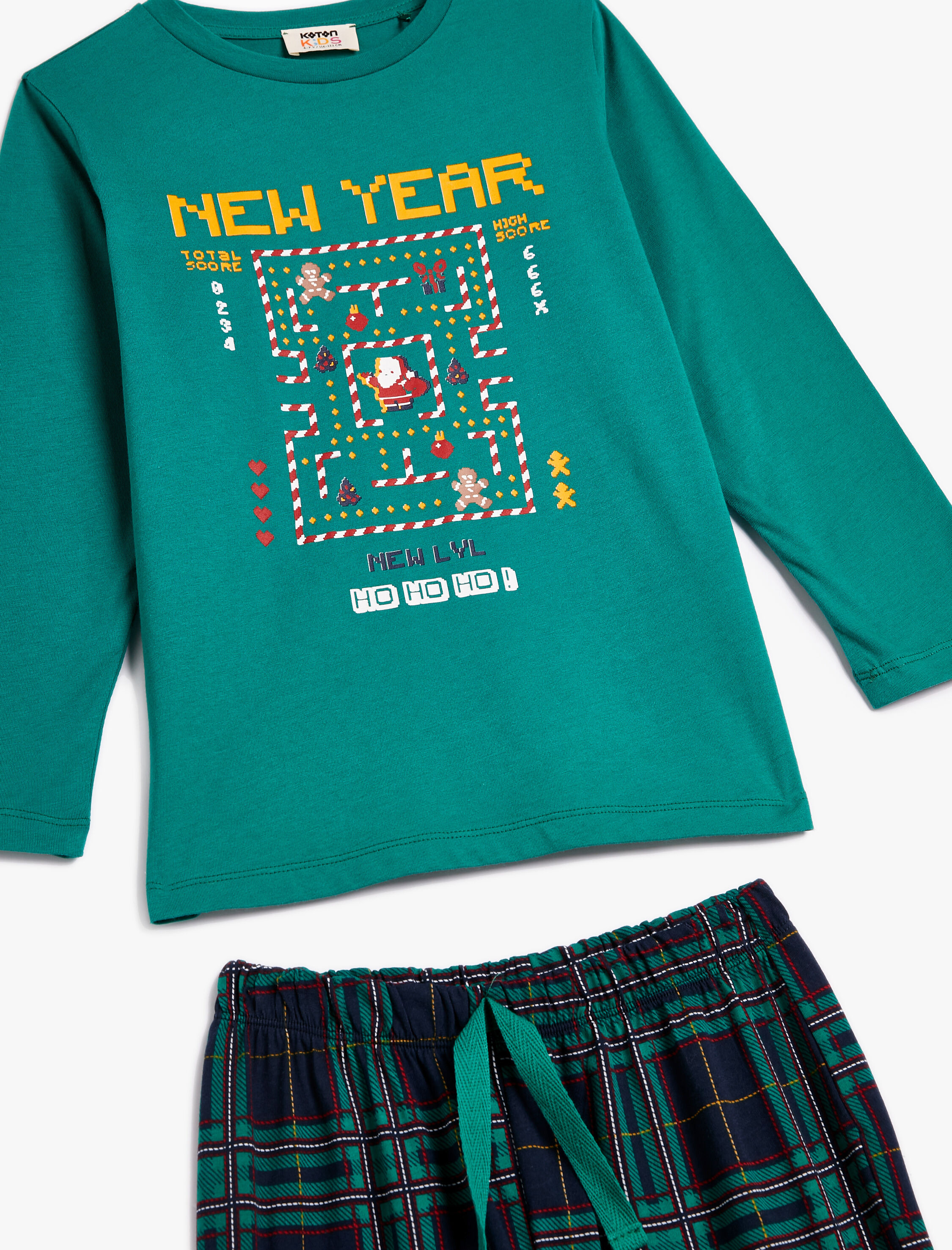   Yılbaşı Temalı Pijama Takımı Baskılı Uzun Kollu Pamuklu