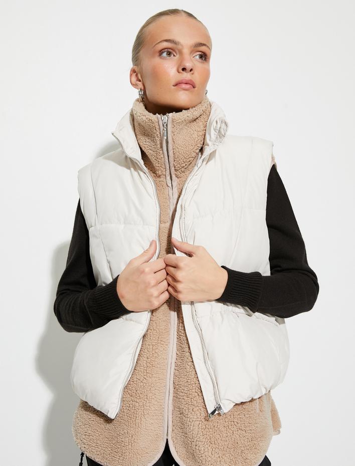  Şişme Yelek Dik Yaka Fermuarlı Cepli