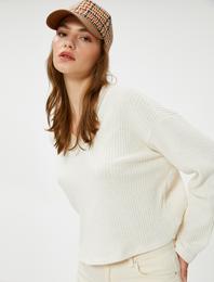 V Yaka Kazak Şerit Detaylı